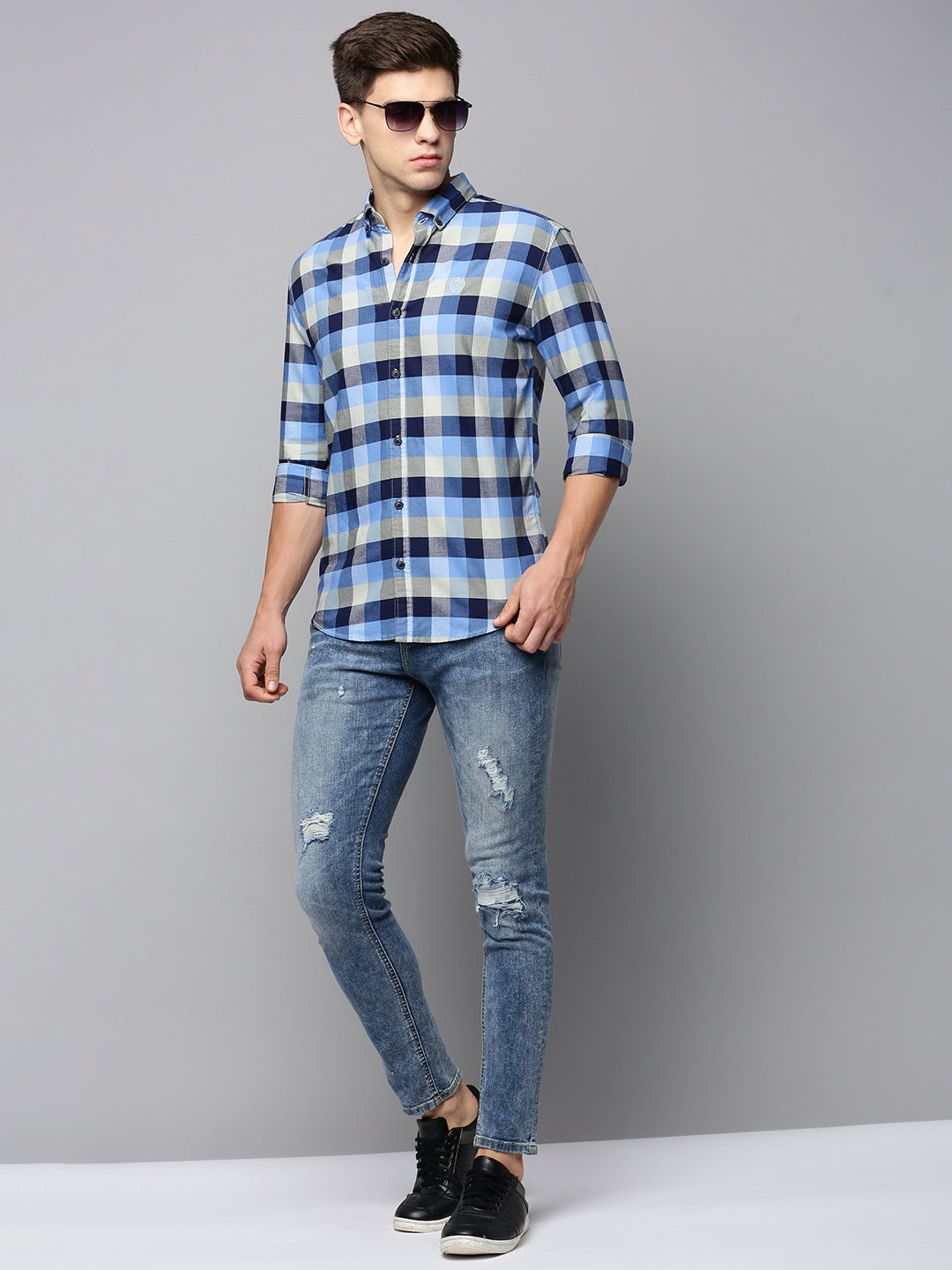 Men Blue Checked Casual Shirt