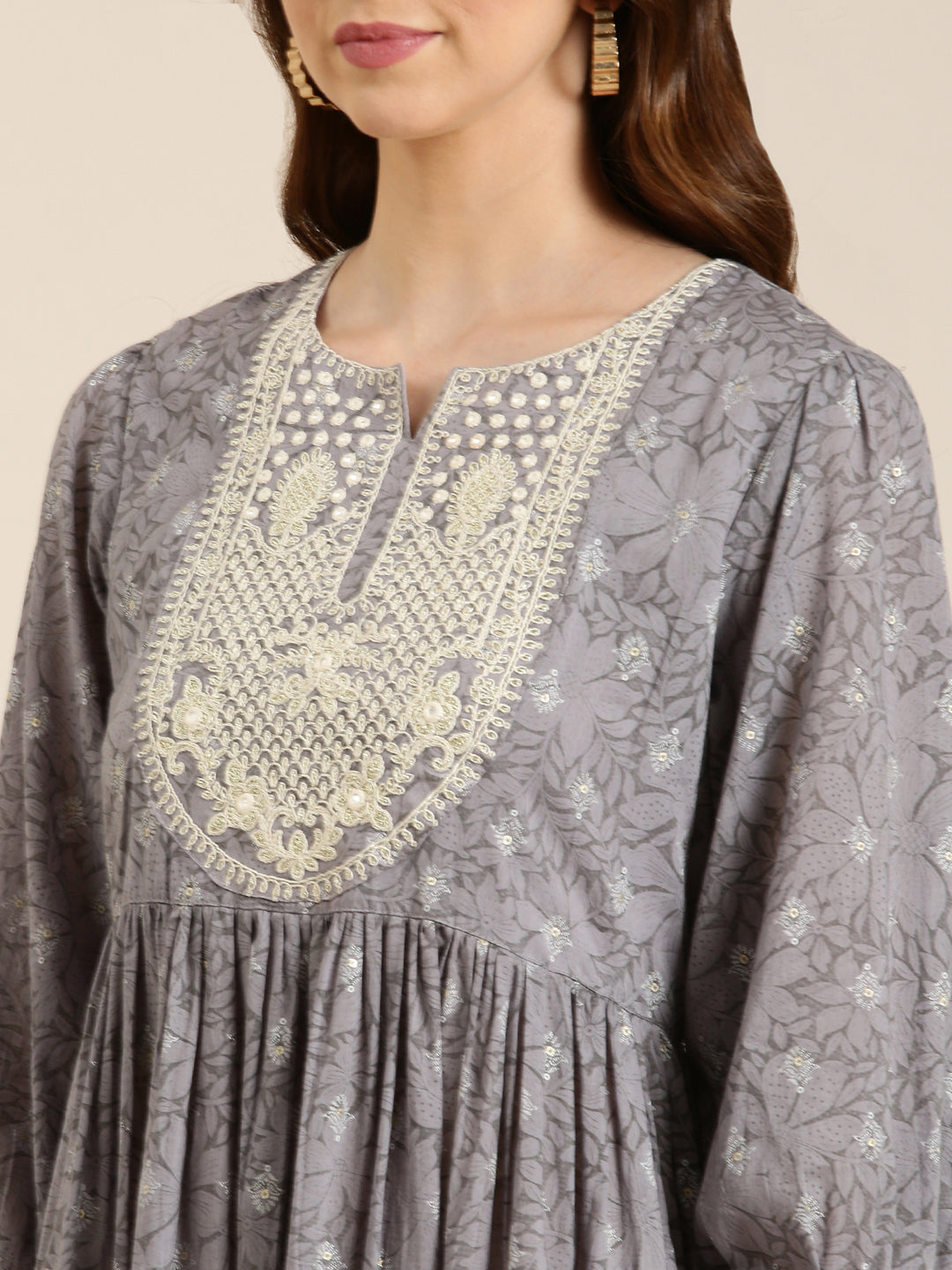 Women Grey Floral Anarkali Kurta