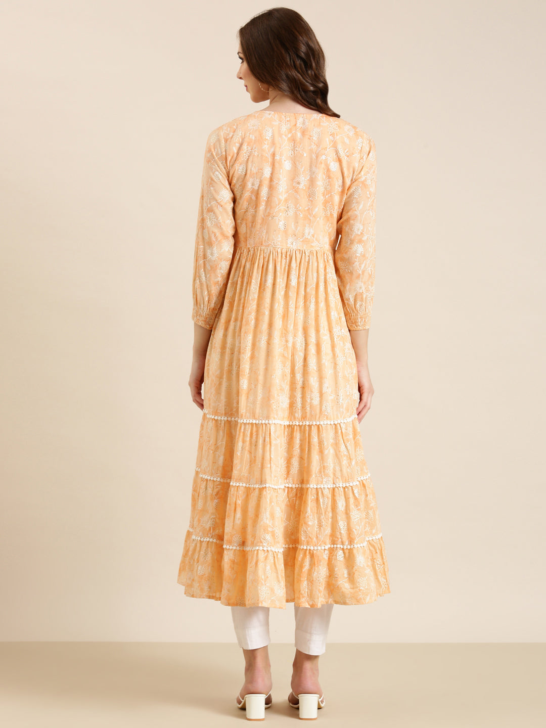 Women Peach Floral Anarkali Kurta