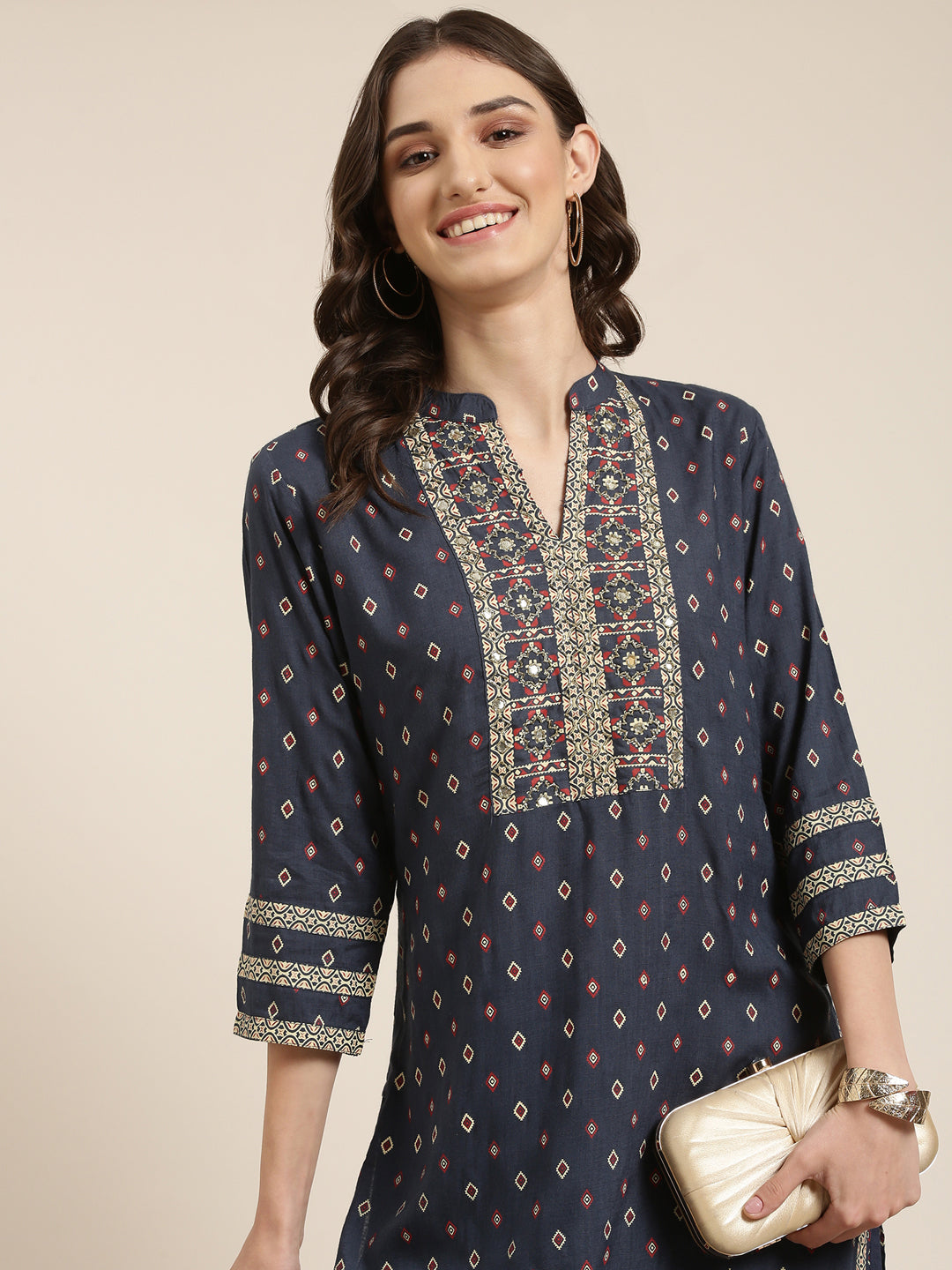 Women Navy Blue Geometrical Kurta Set