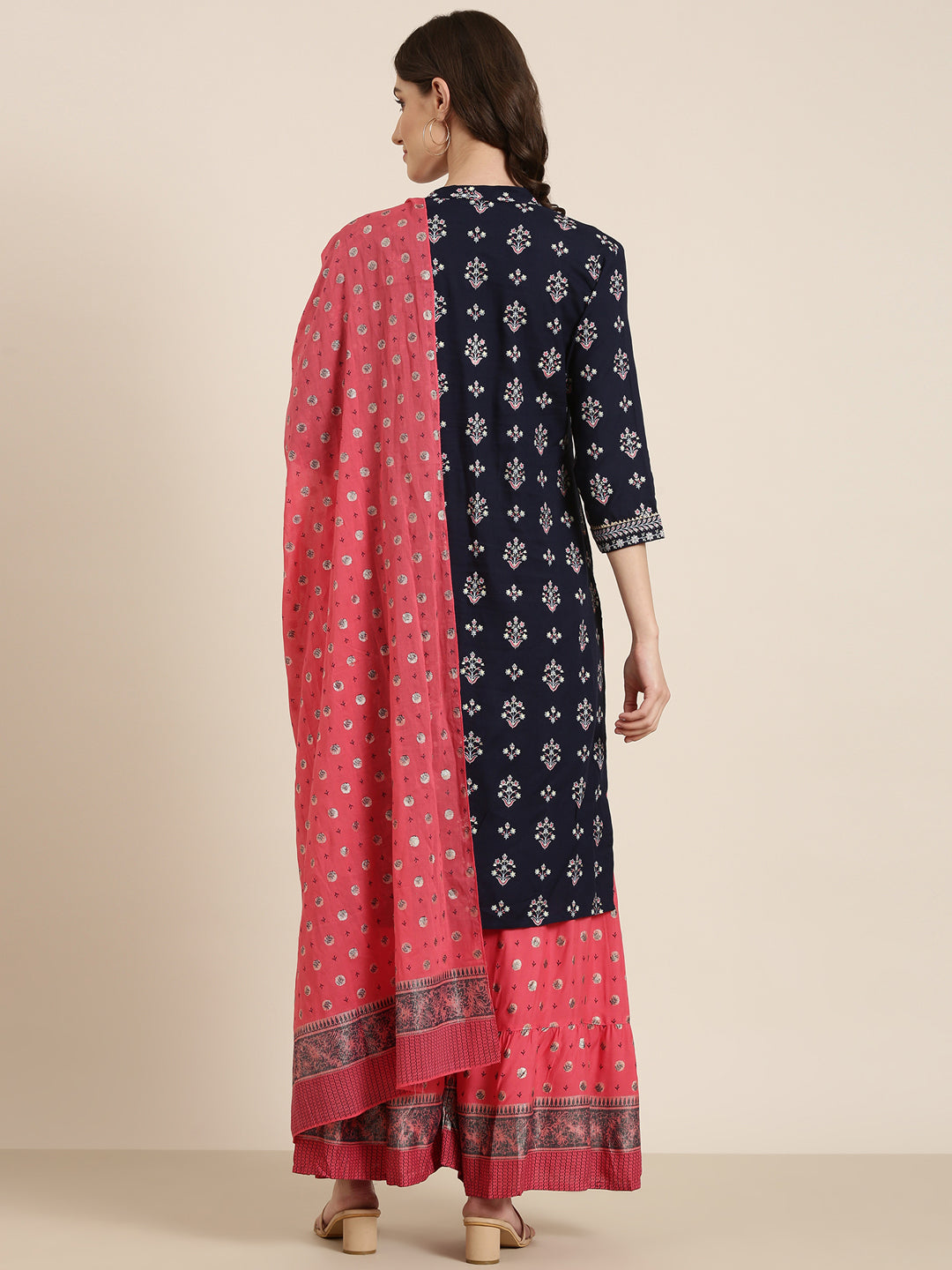 Women Navy Blue Floral Kurta Set