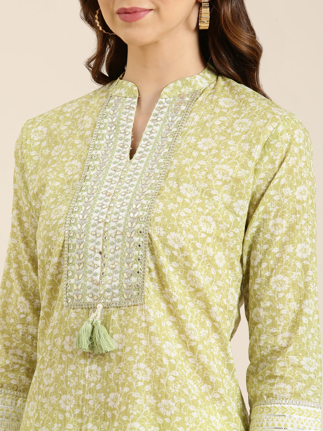 Women Lime Green Floral Straight Kurta Set