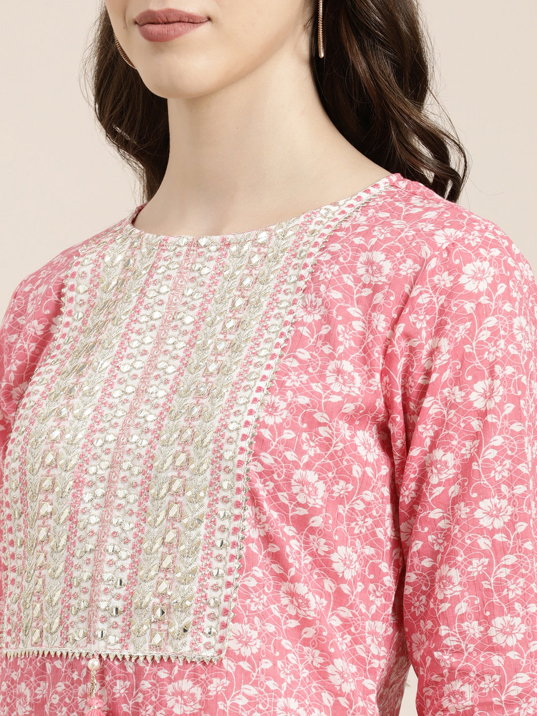 Women Pink Floral Kurta Set