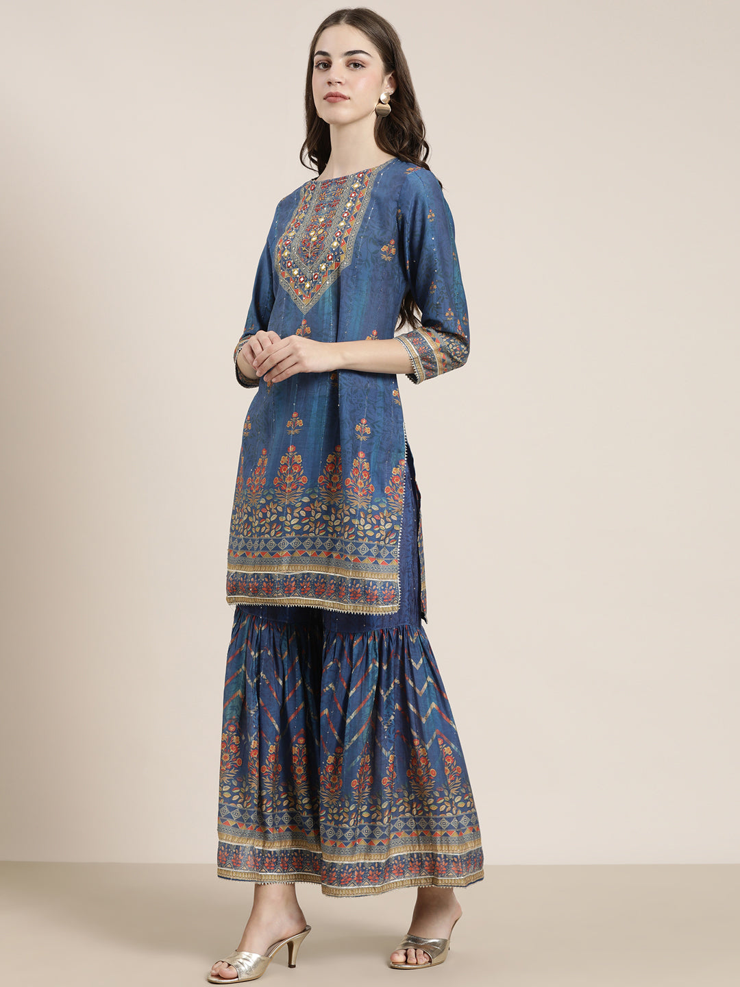 Women Blue Floral Kurta Set