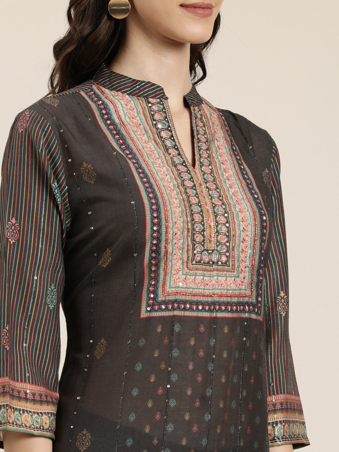 Women Taupe Floral Kurta Set