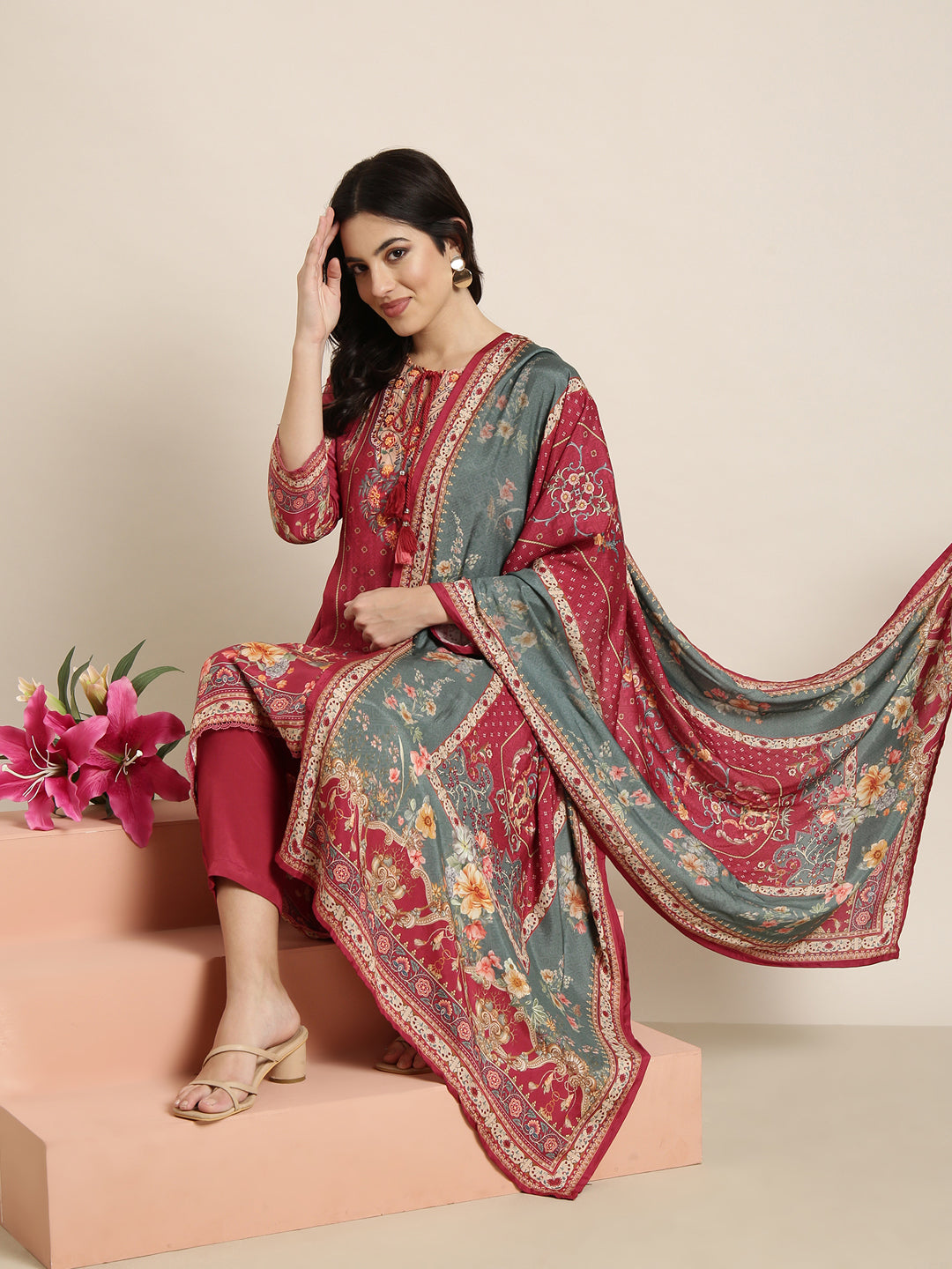 Women Straight Pink Floral Kurta and Trousers Set Comes With Dupatta