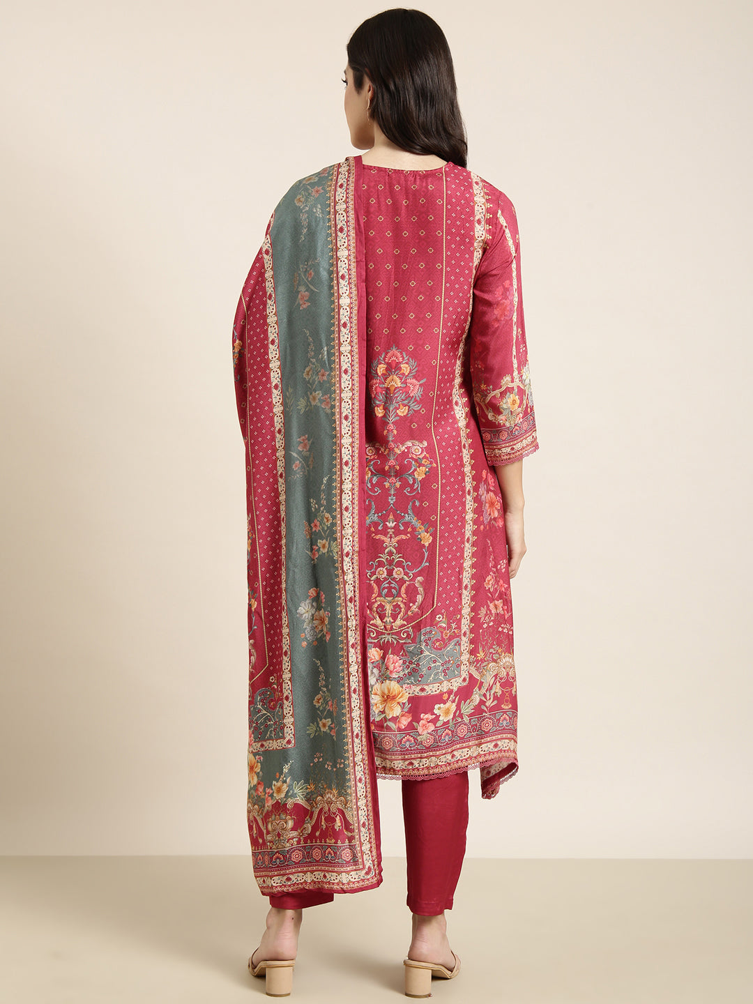 Women Straight Pink Floral Kurta and Trousers Set Comes With Dupatta