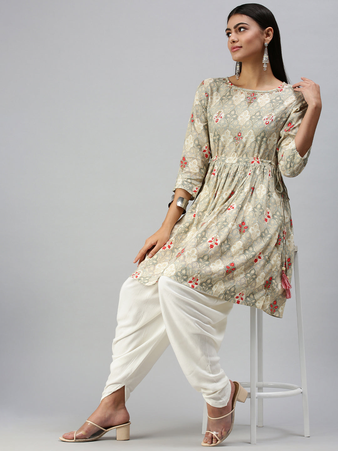 Women's Grey Printed Kurta Sets