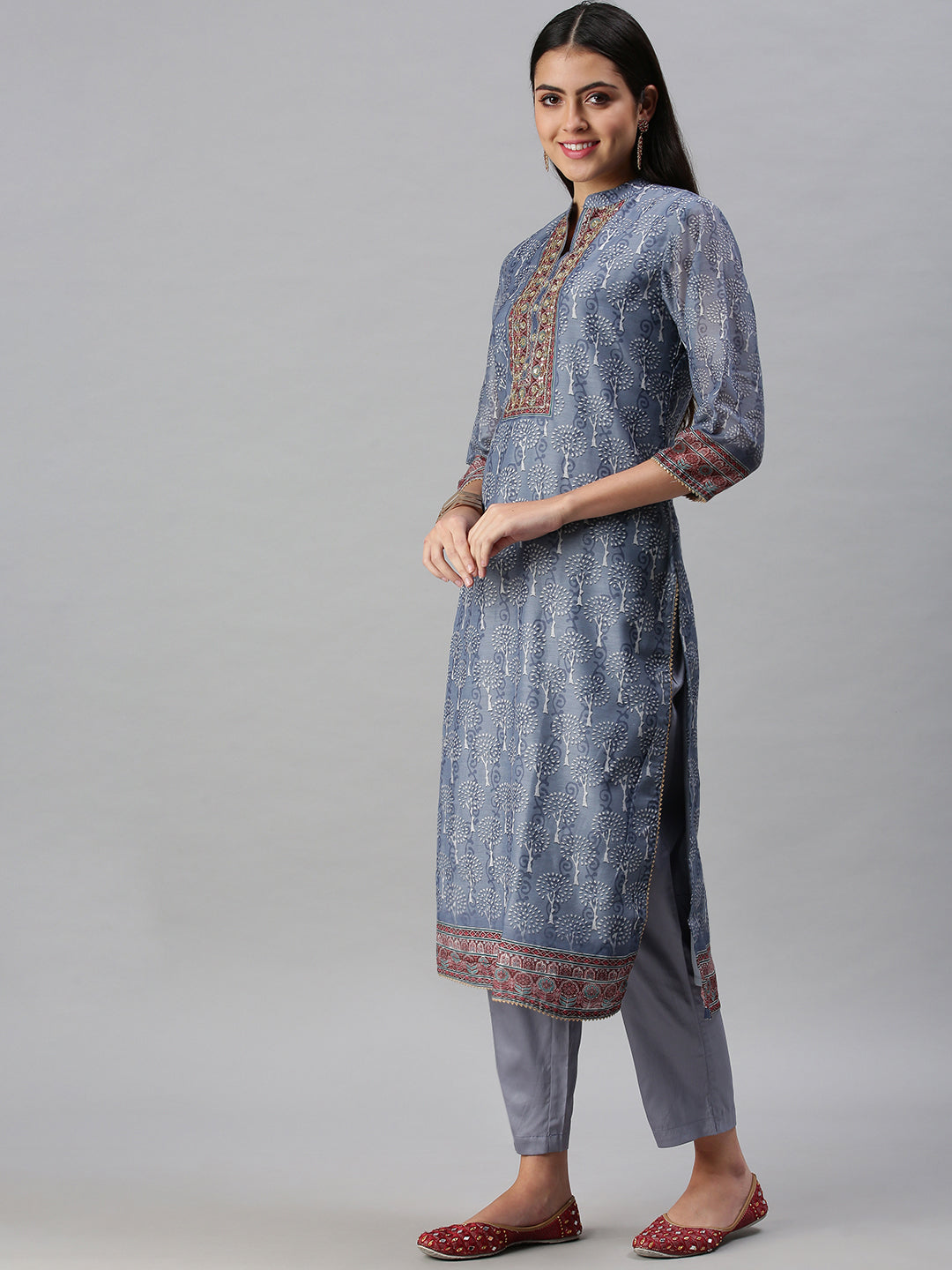 Women's Grey & Blue Printed Kurta Sets