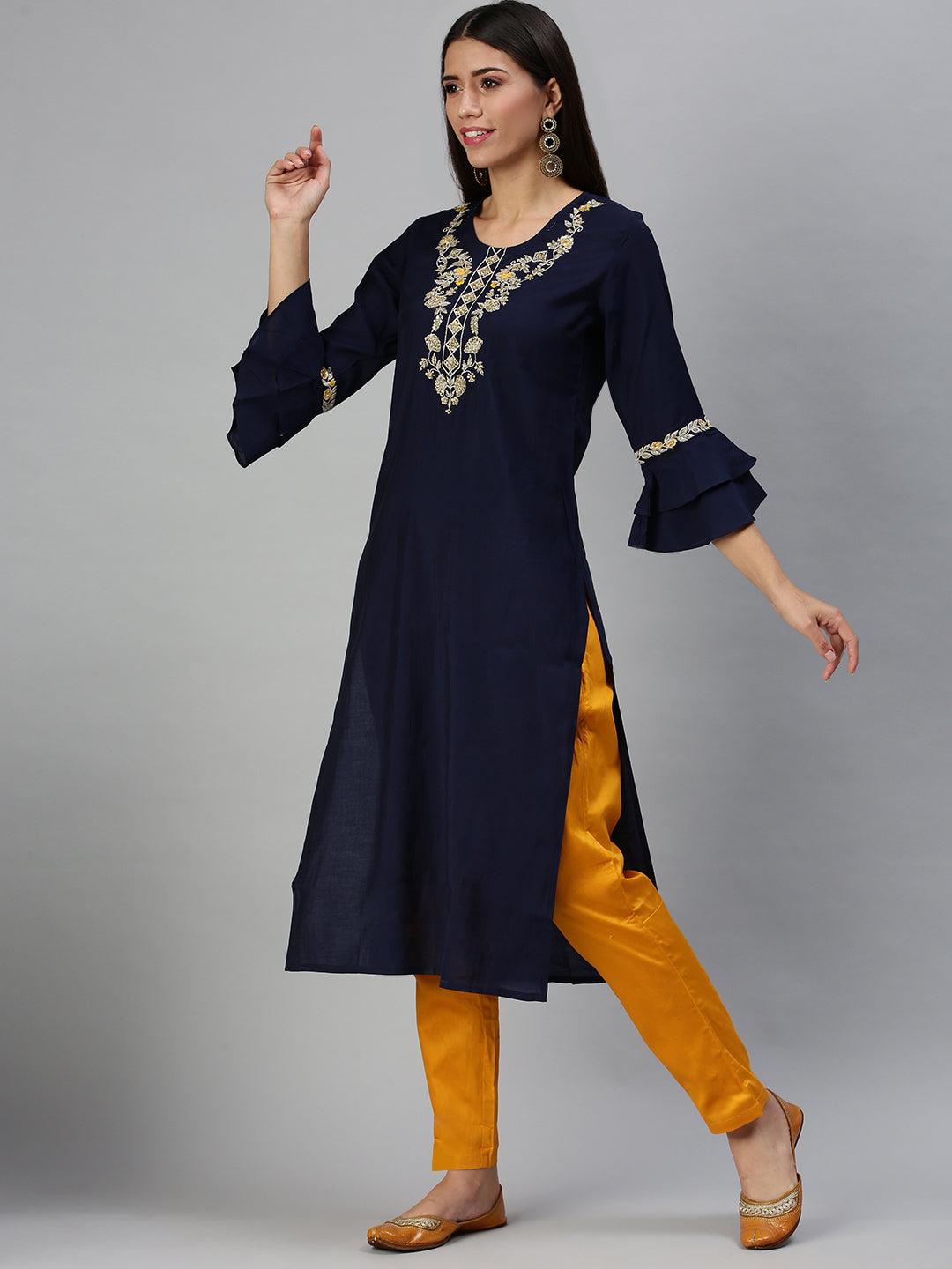 Women's Navy Blue & Yellow Solid Kurta Sets