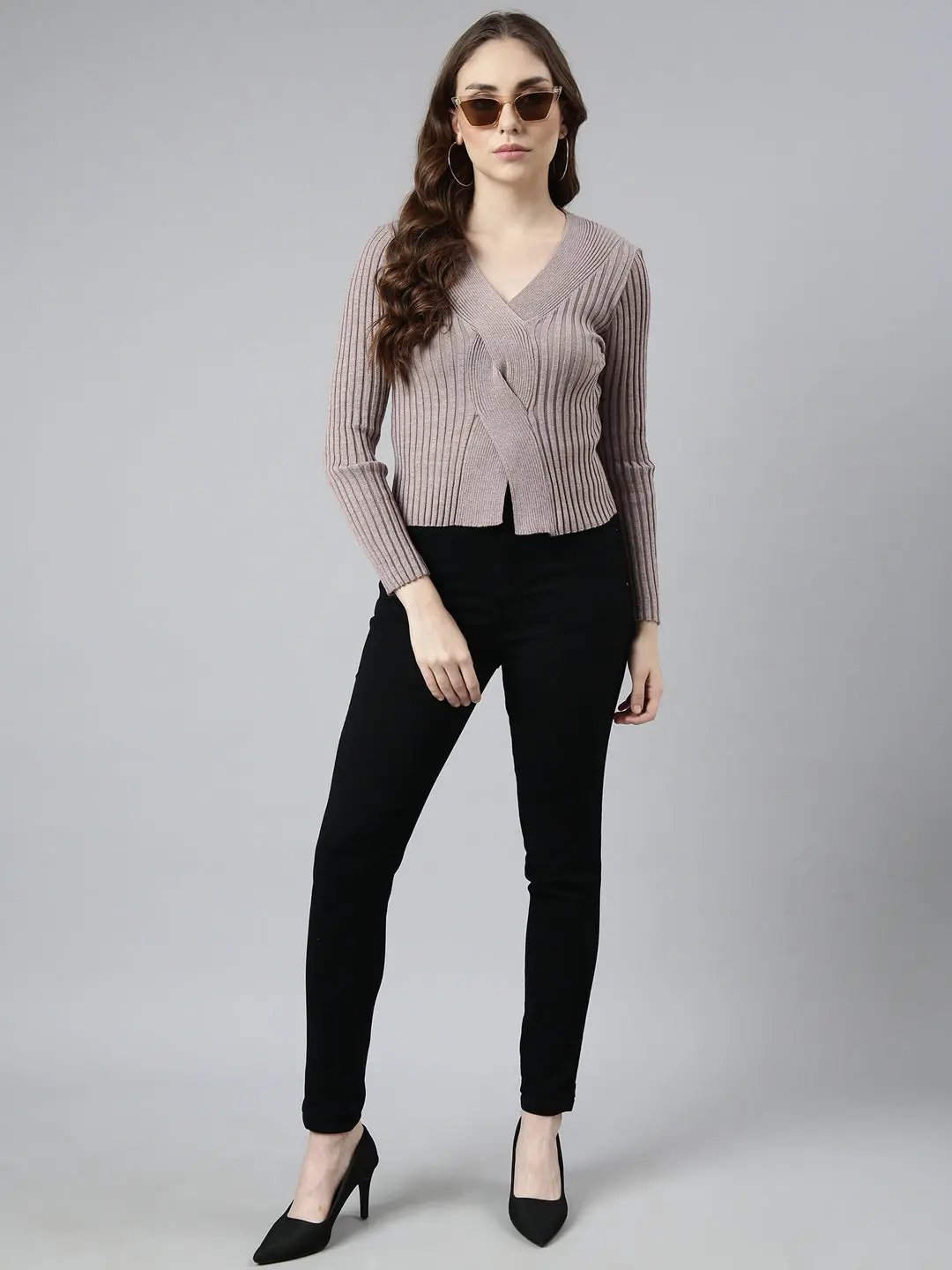 Women's Grey Solid Fitted Top