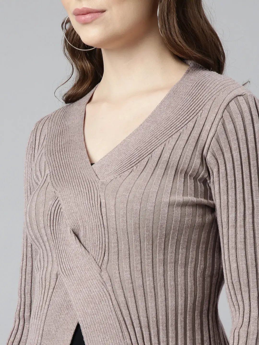 Women's Grey Solid Fitted Top