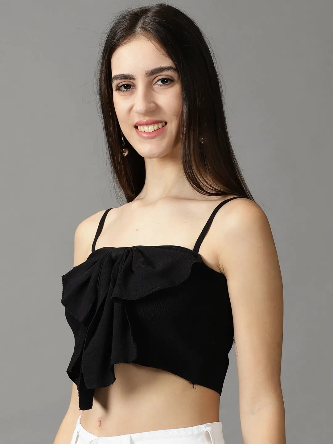 Women's Black Solid Fitted Crop Top