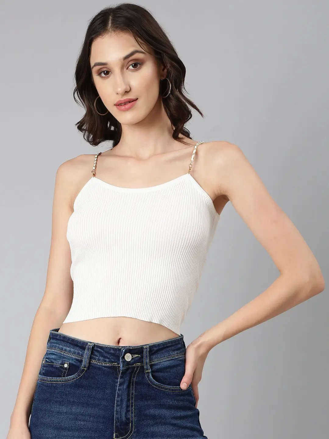 Women's Off White Solid Fitted Crop Top