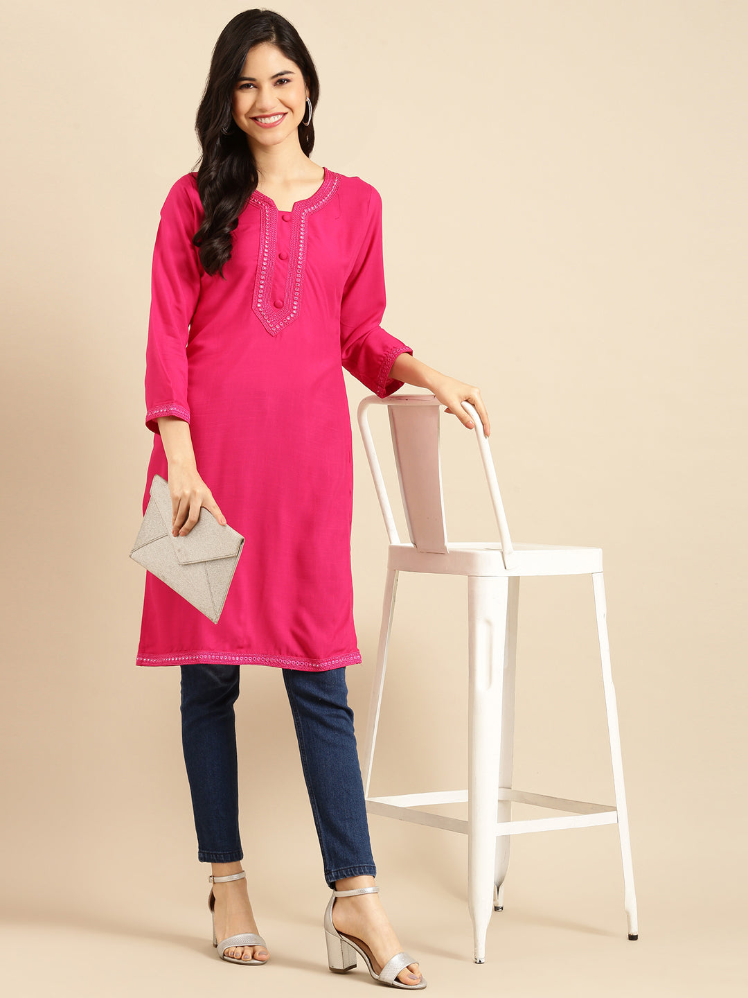 Women's Pink Solid Straight Kurti