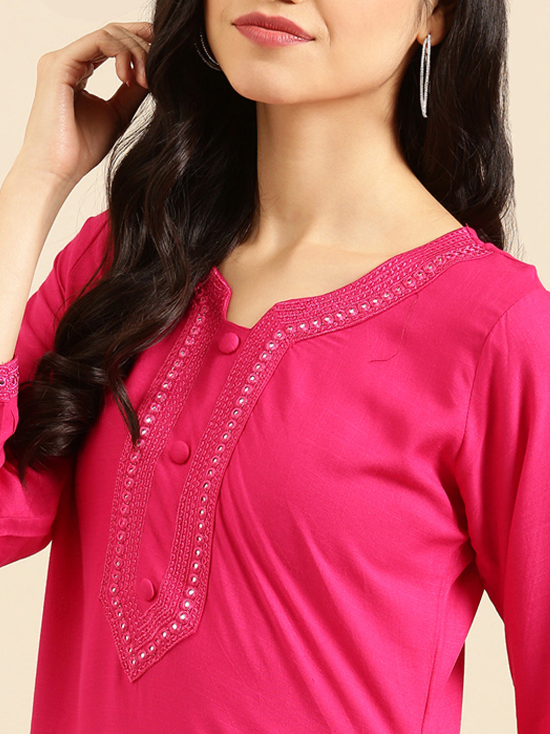 Women's Pink Solid Straight Kurti