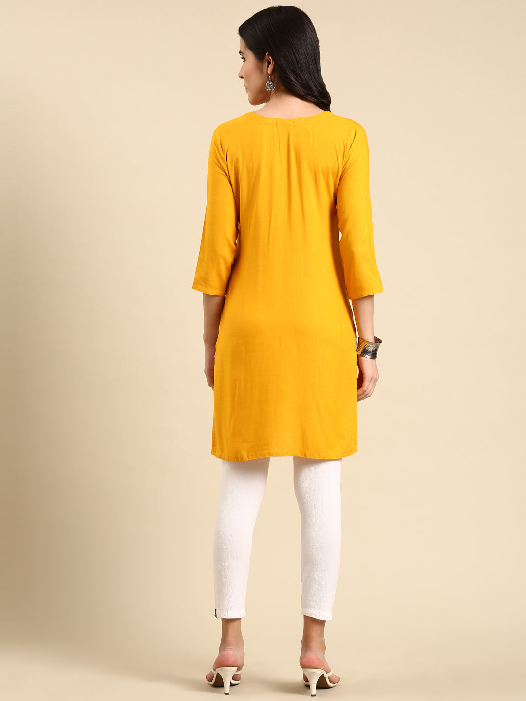 Women's Yellow Solid Straight Kurti