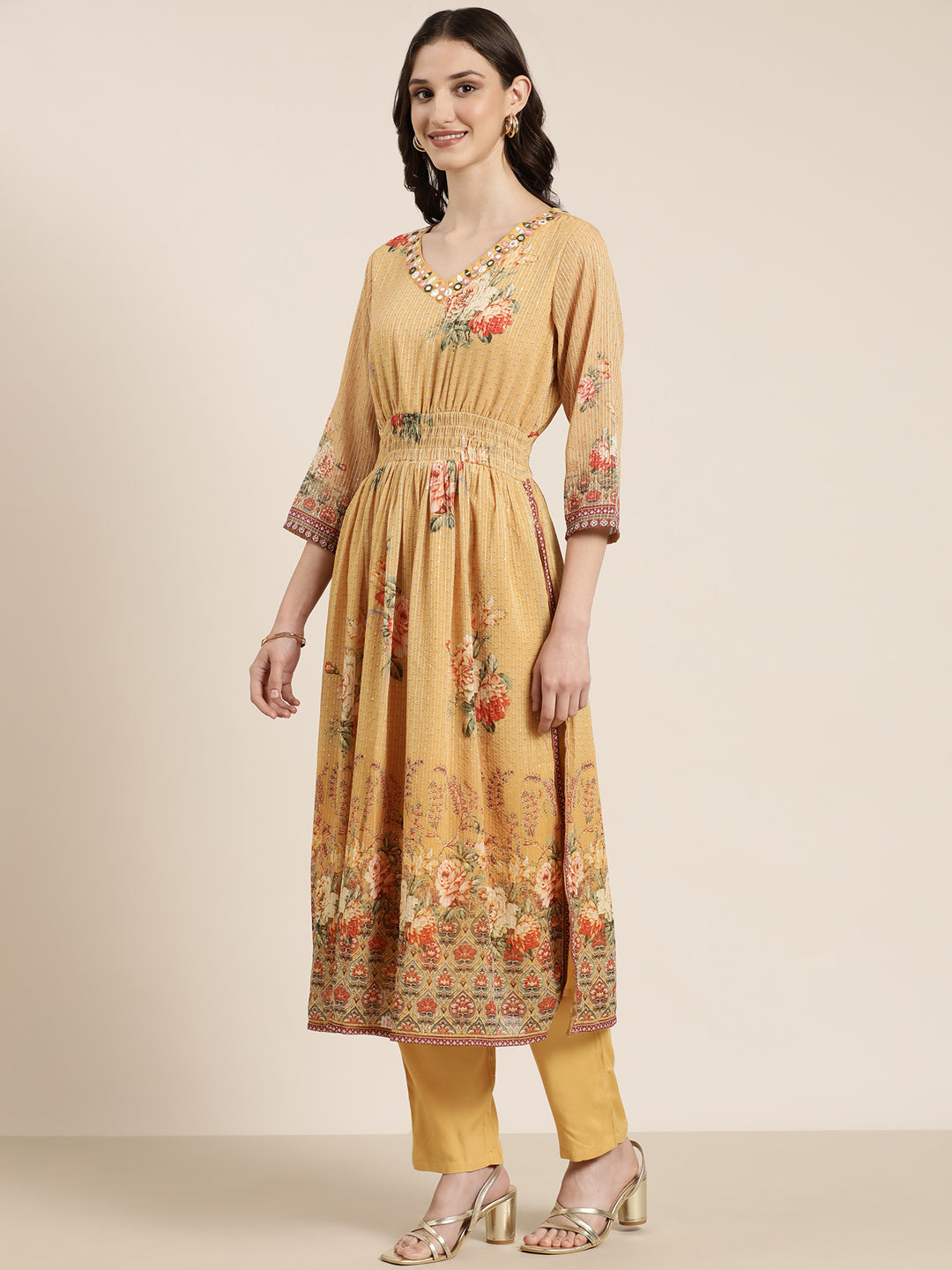 Women Mustard Floral Kurta Set