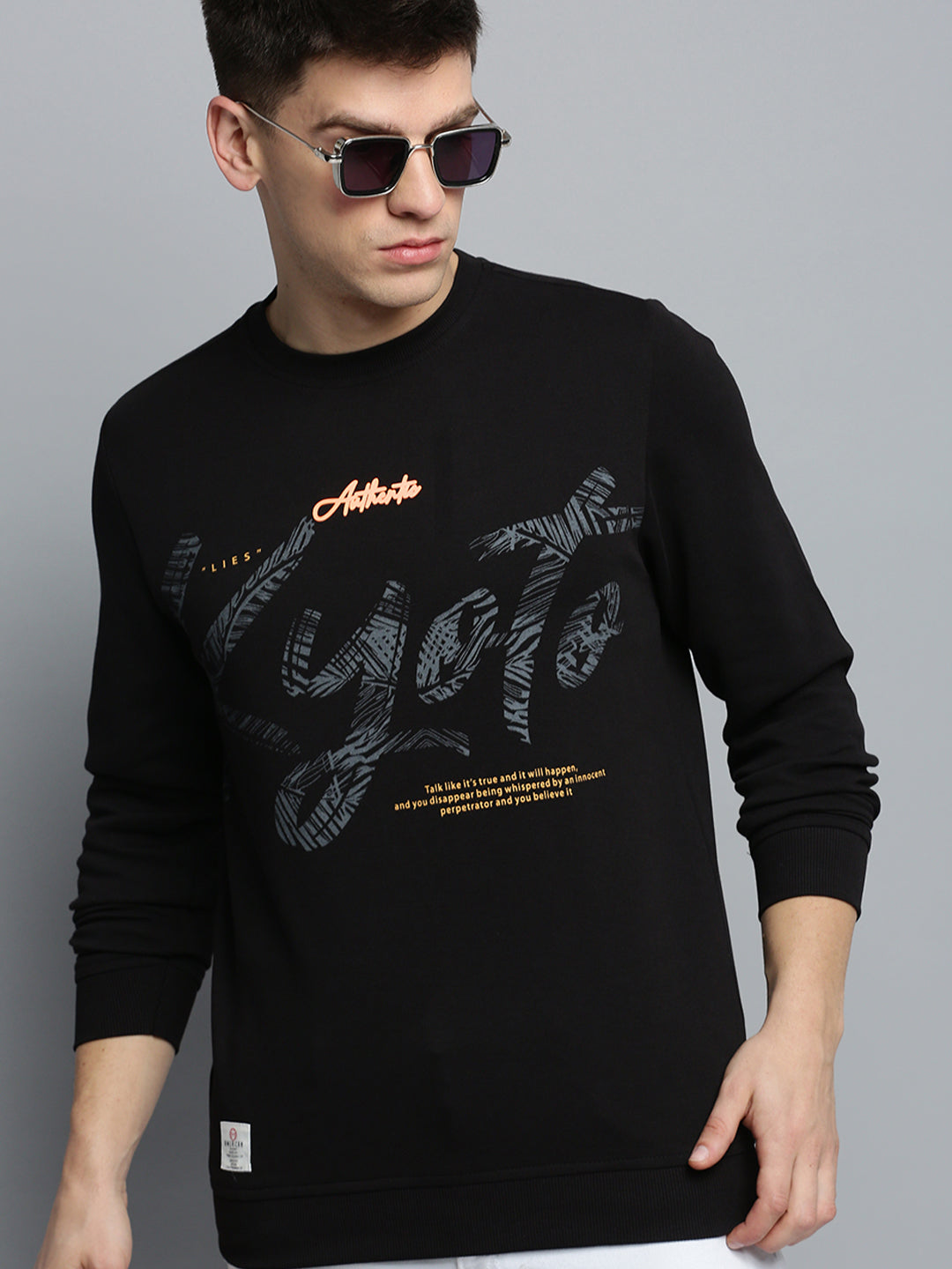 Men Black Solid Casual Sweatshirt