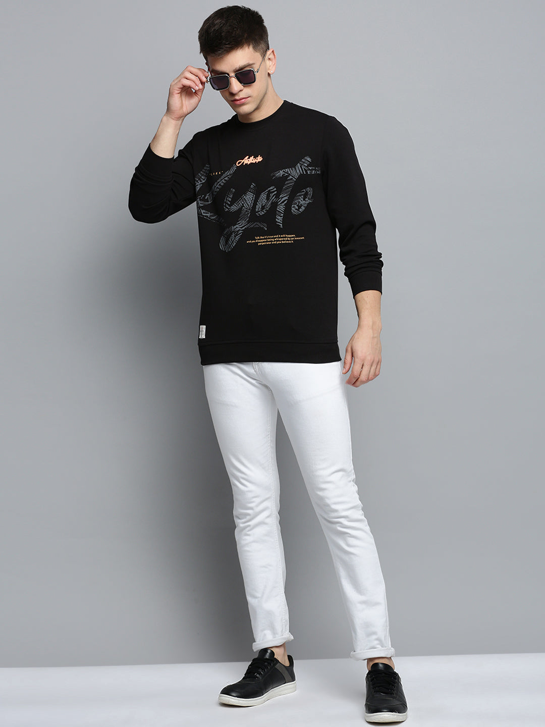 Men Black Solid Casual Sweatshirt