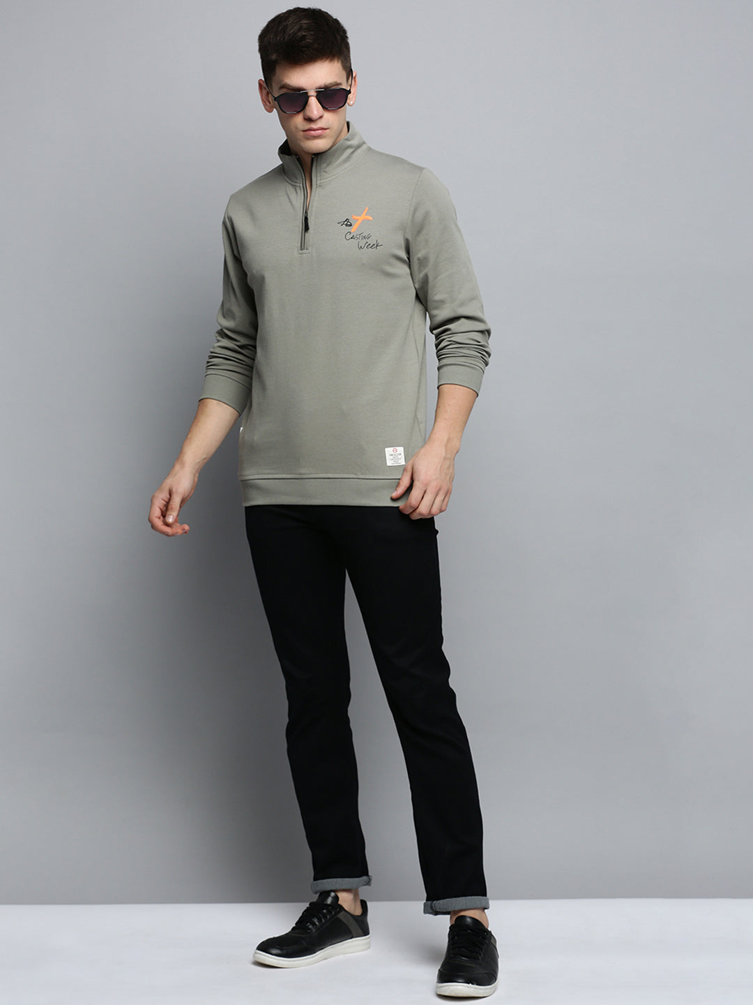 Men Grey Solid Casual Sweatshirt