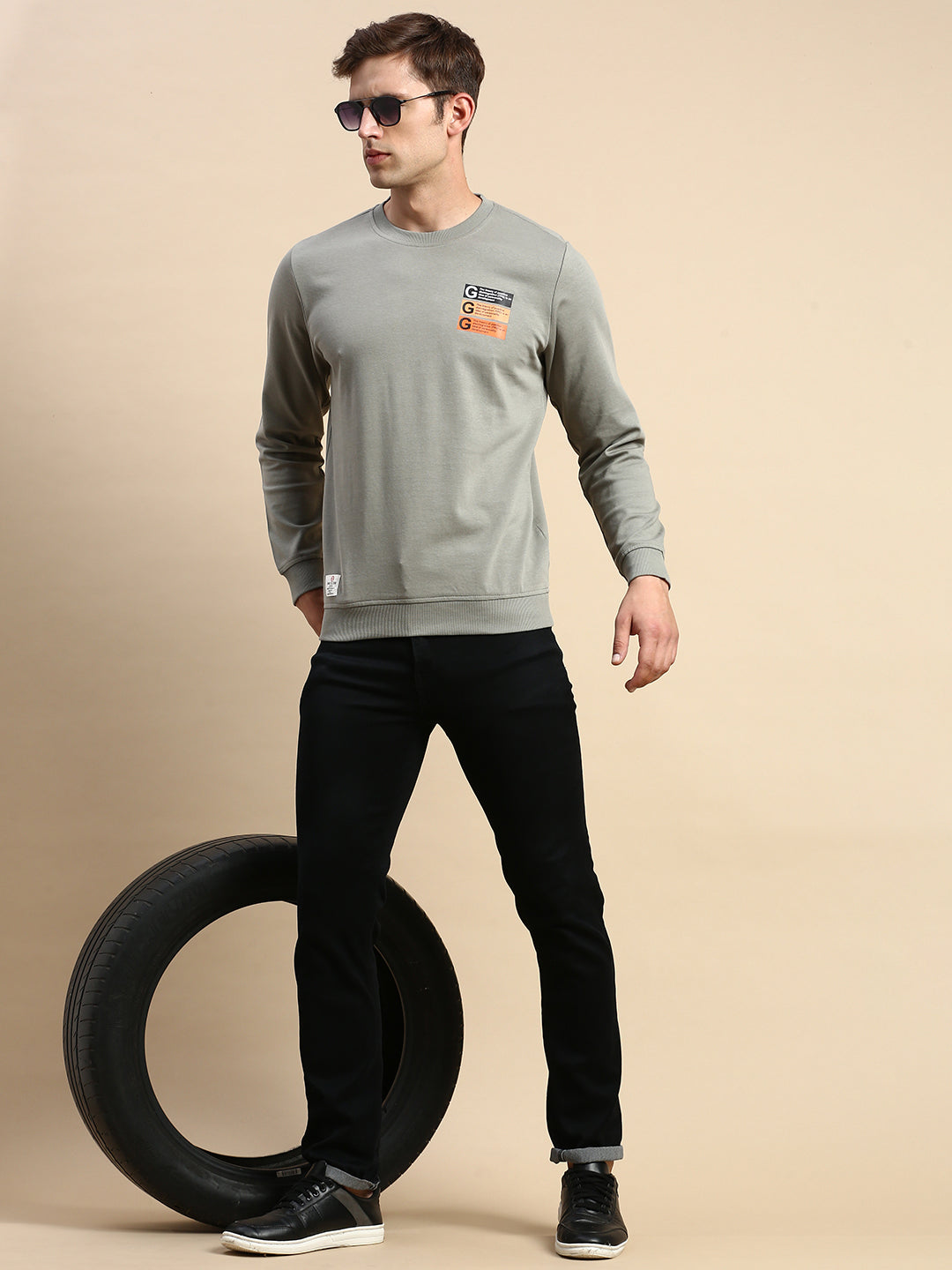 Men Grey Solid Casual Sweatshirt