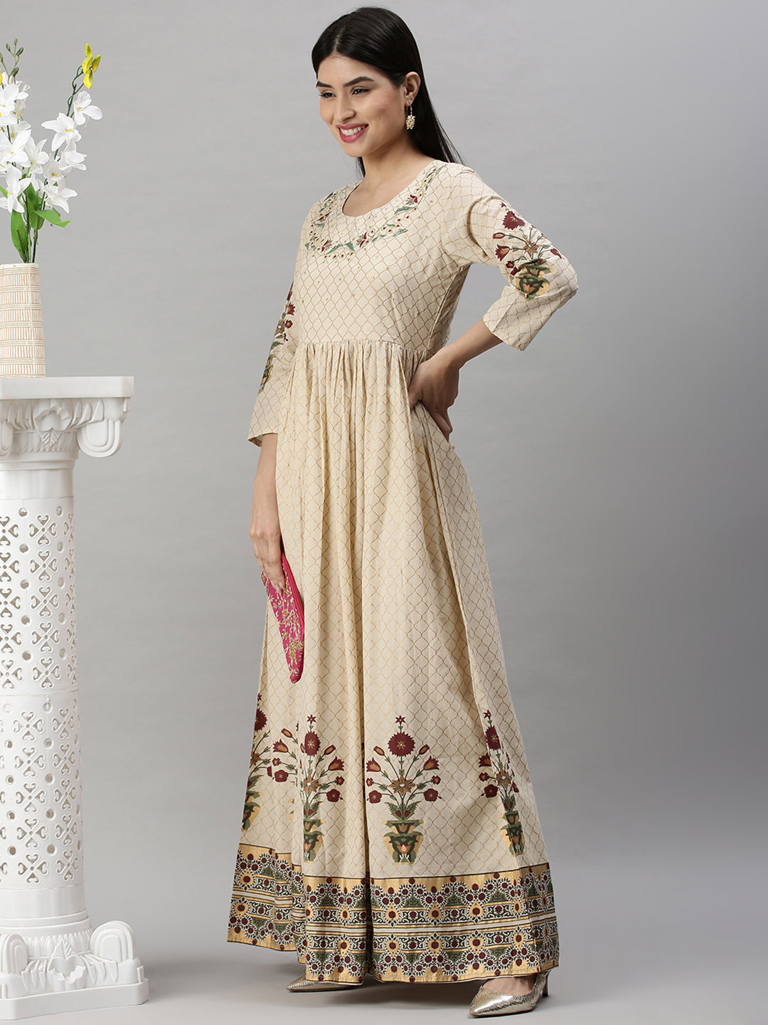 Women's Beige Floral Anarkali Kurta