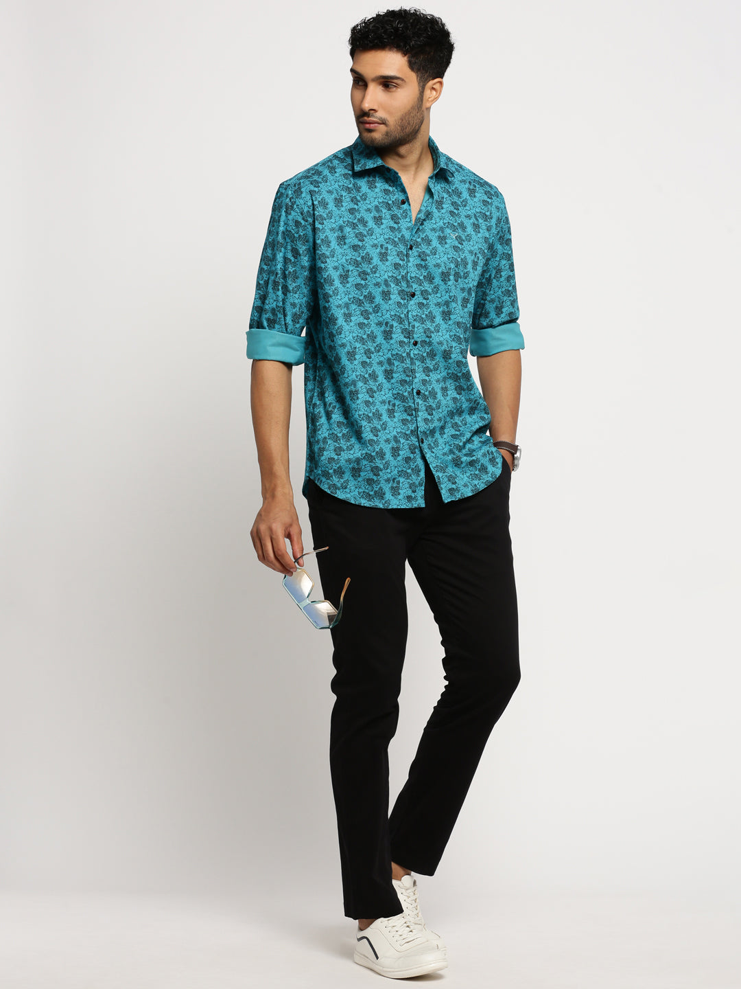 Men Blue Spread Collar Floral Shirt