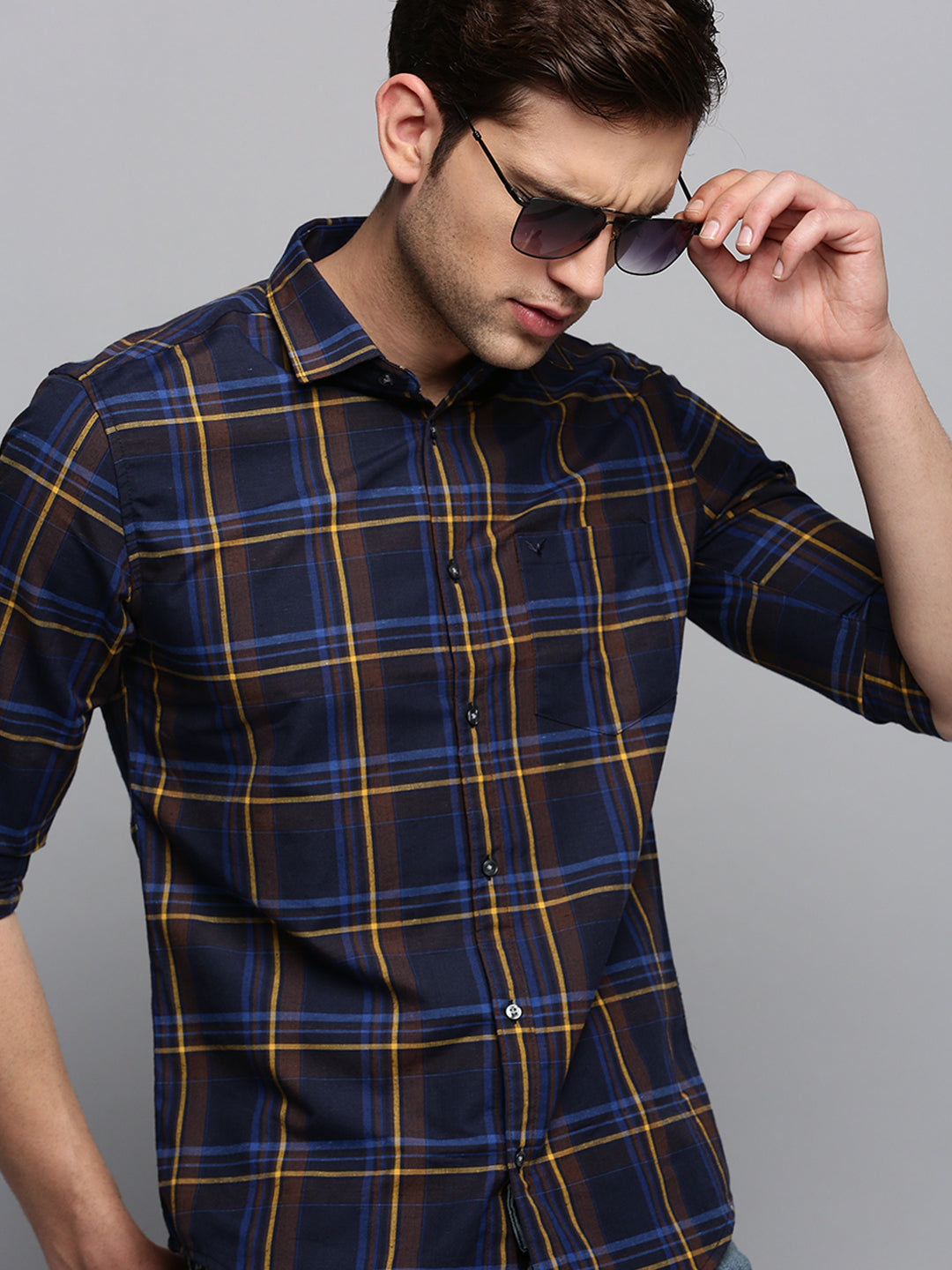 Men Navy Checked Casual Shirt