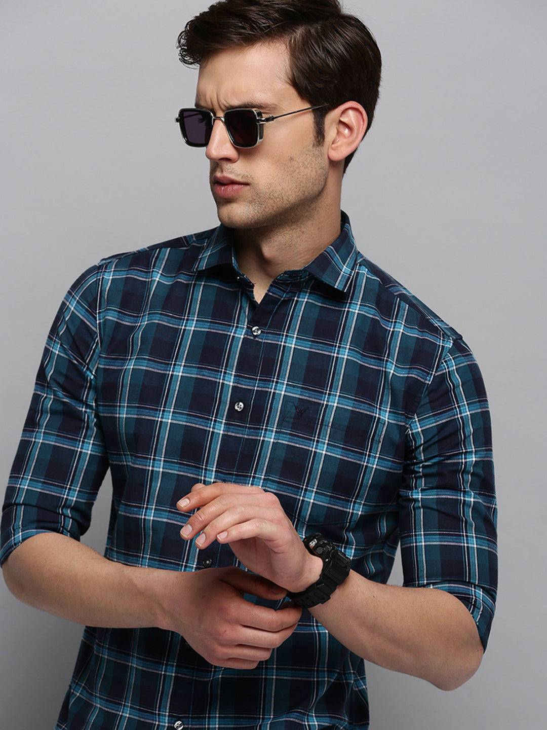 Men Navy Checked Casual Shirt