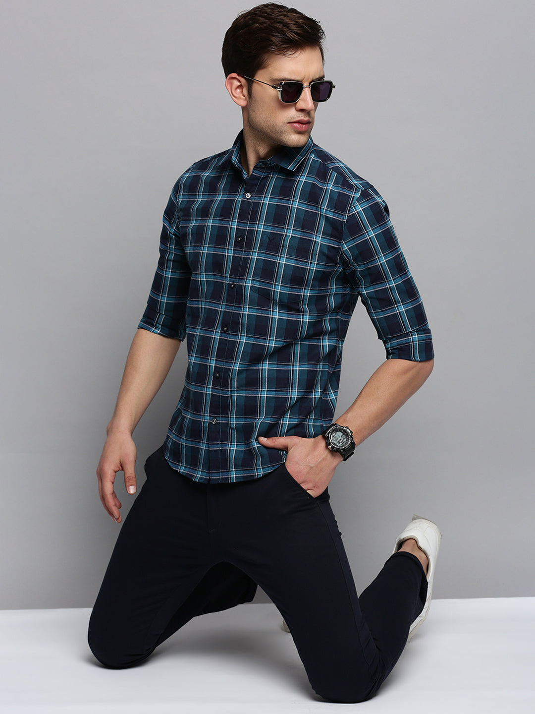 Men Navy Checked Casual Shirt