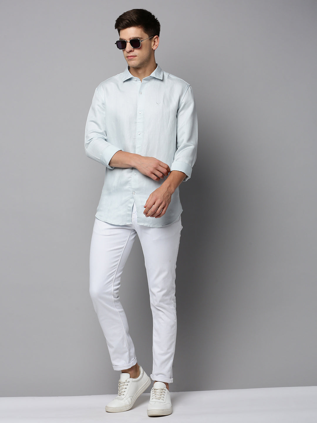 Men Blue Solid Casual Shirt