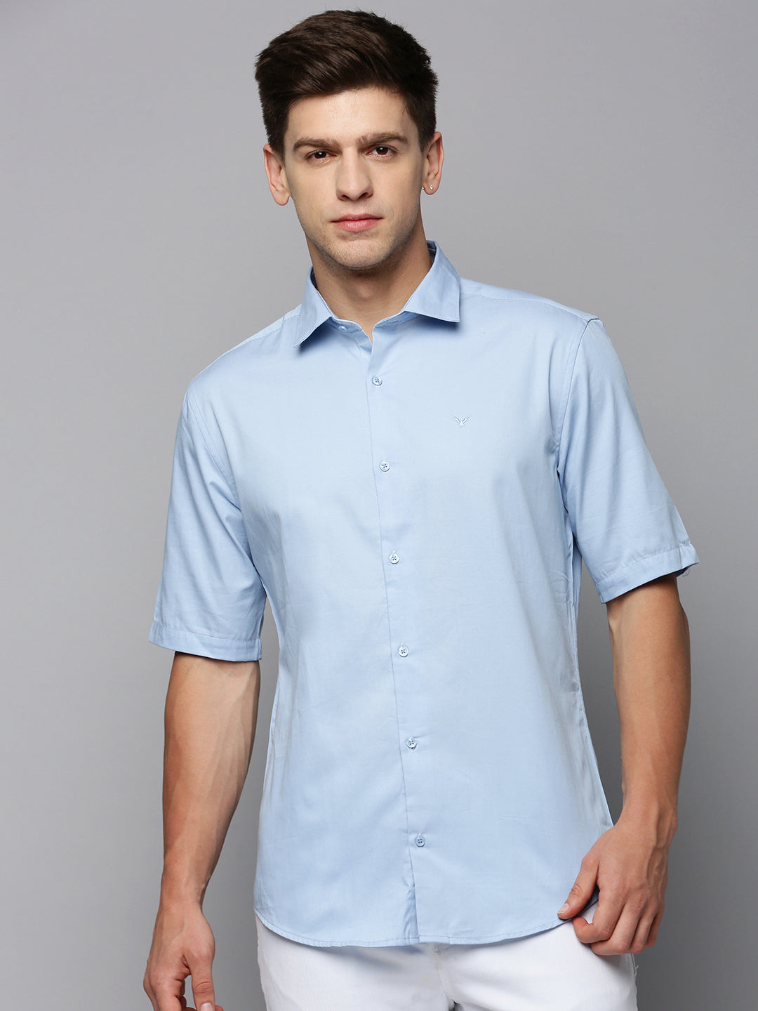 Men Blue Solid Casual Shirt