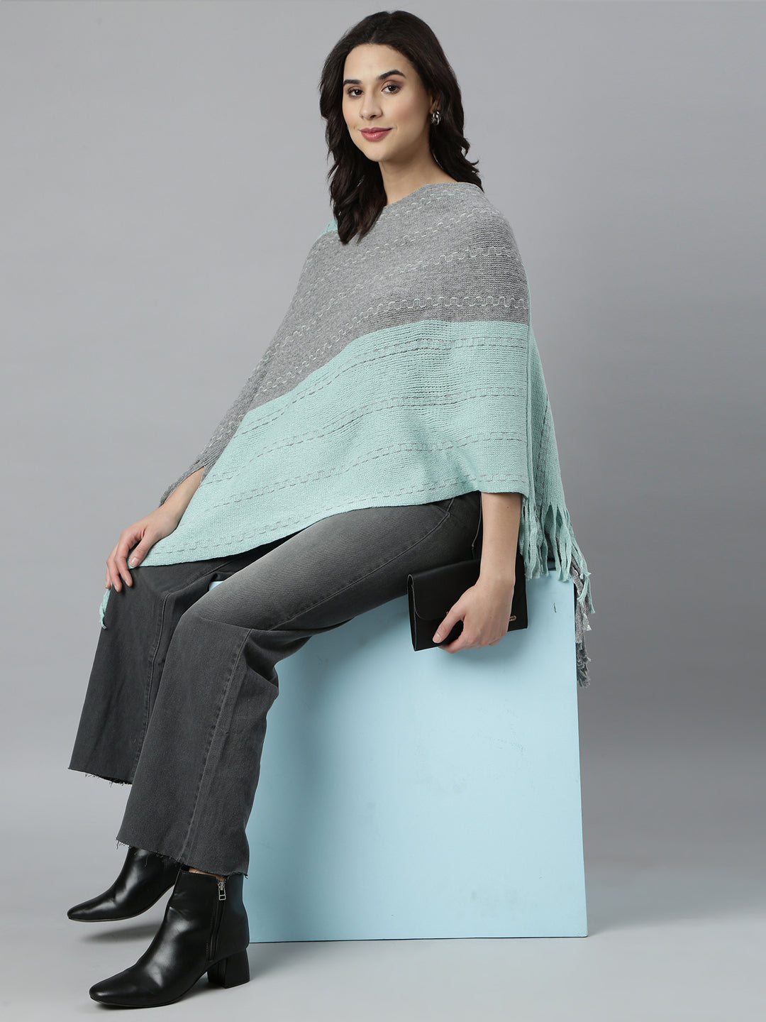 Women's Colourblocked Longline Sea Green Poncho