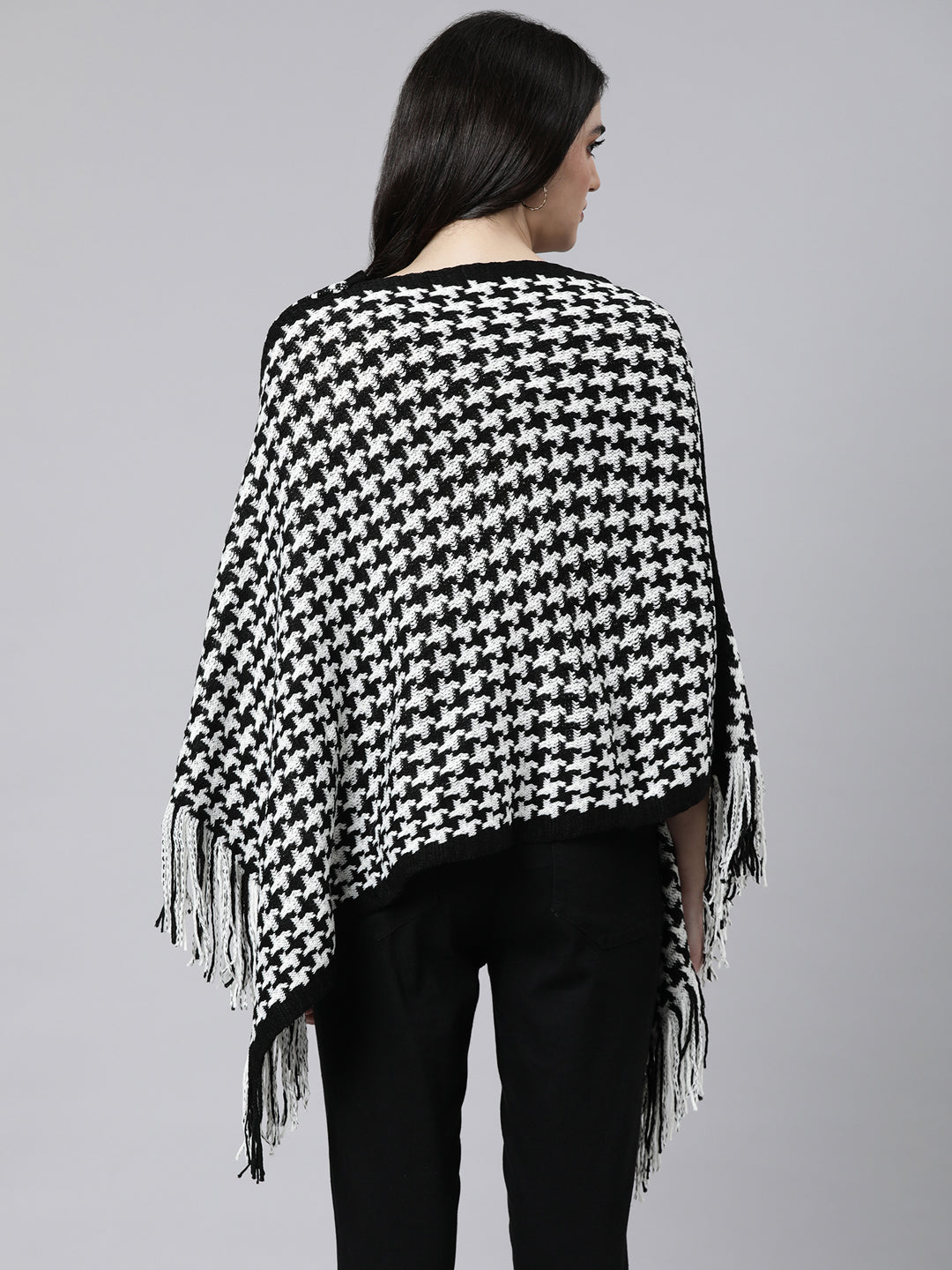Women's Geometric Longline White Poncho