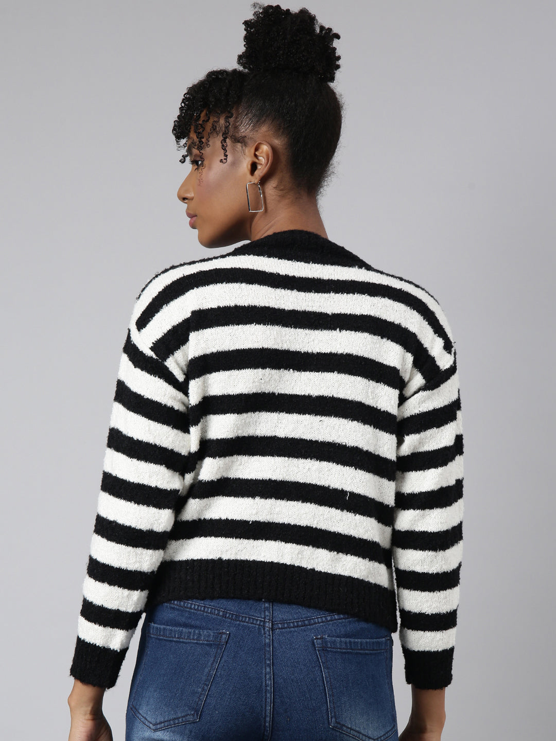 Women Striped Off White Regular Cardigan