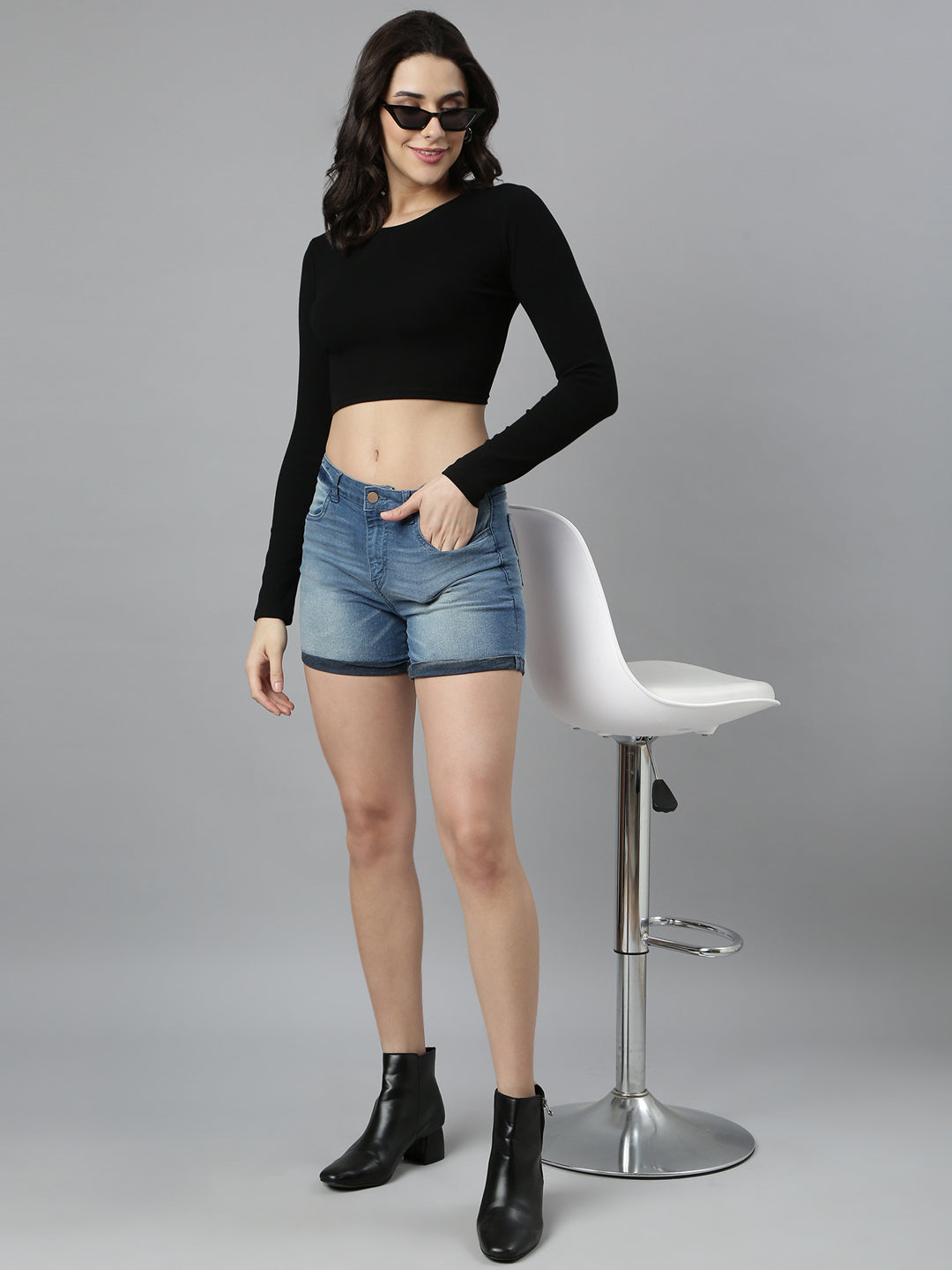 Women's Black Crop Top