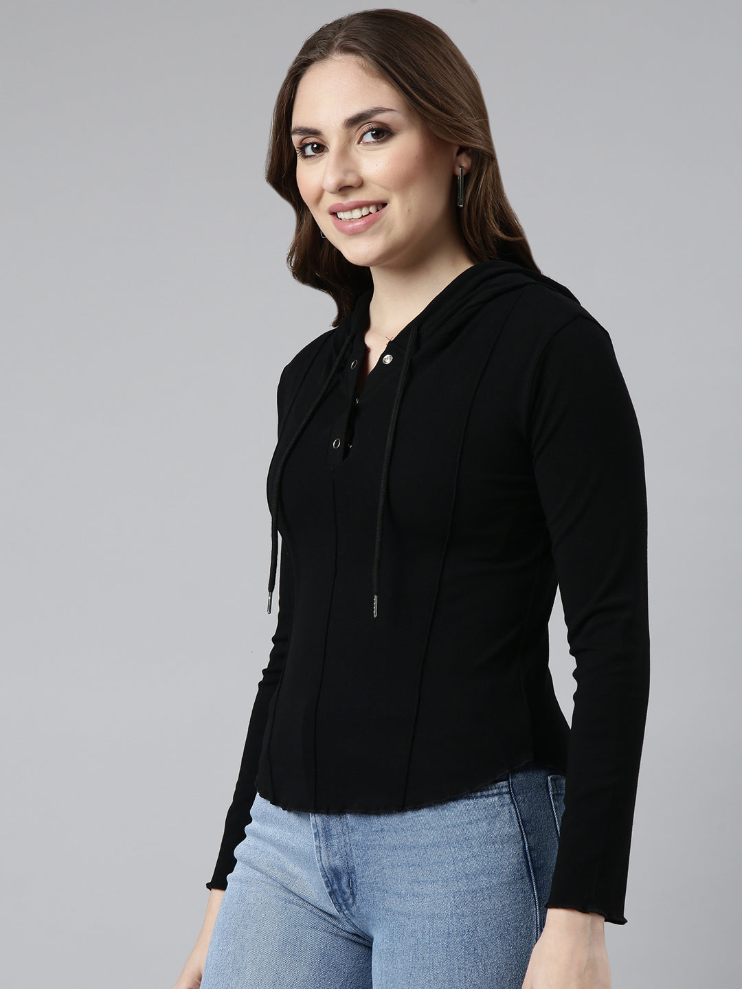 Women Black Solid Pullover Sweatshirt