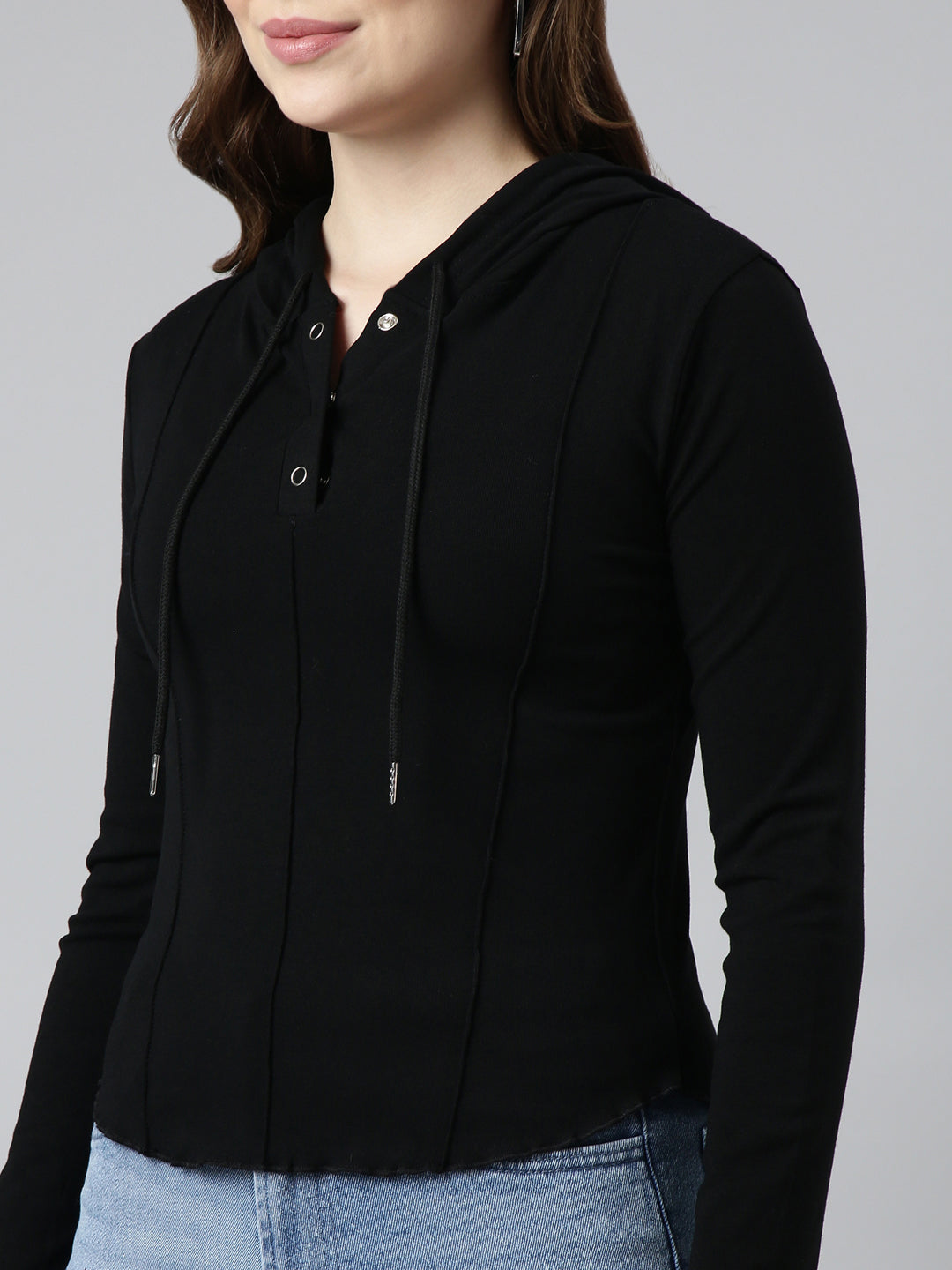 Women Black Solid Pullover Sweatshirt