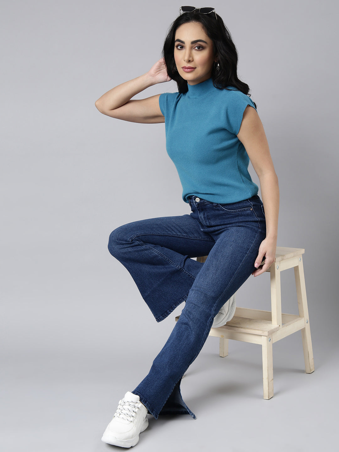 Women's Blue Solid Top