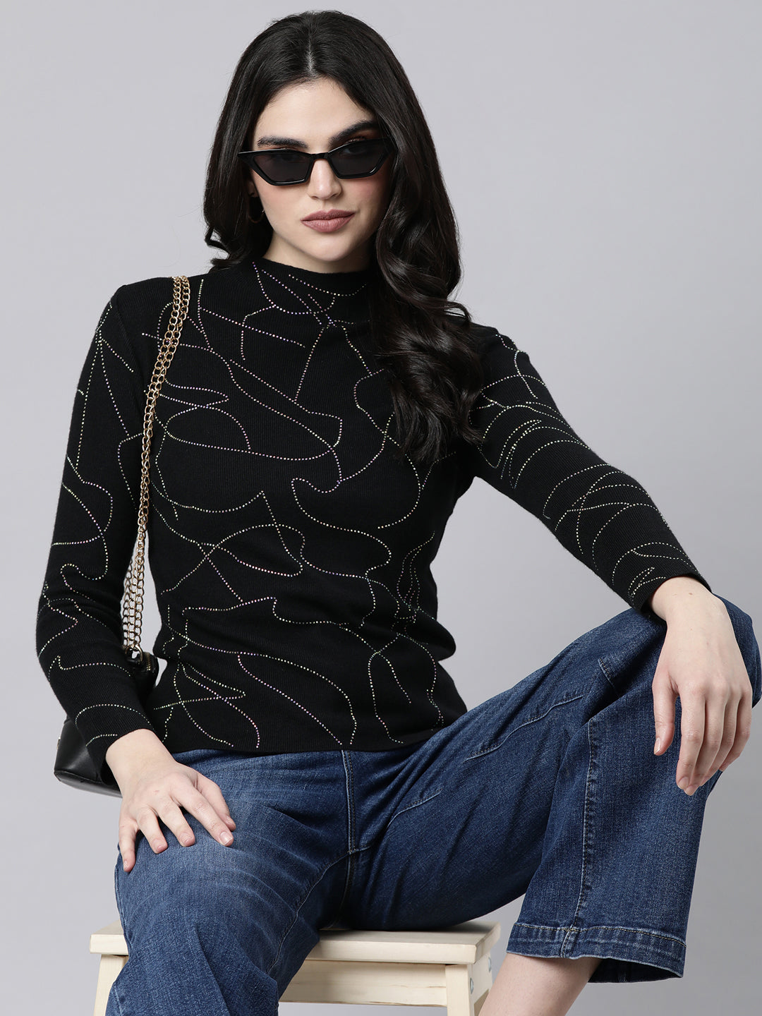 Women Solid Black Top