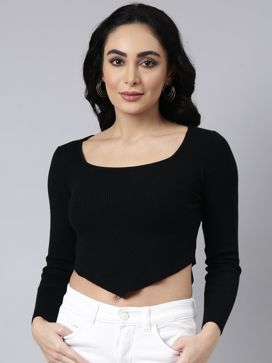 Women's Black Solid Fitted Crop Top