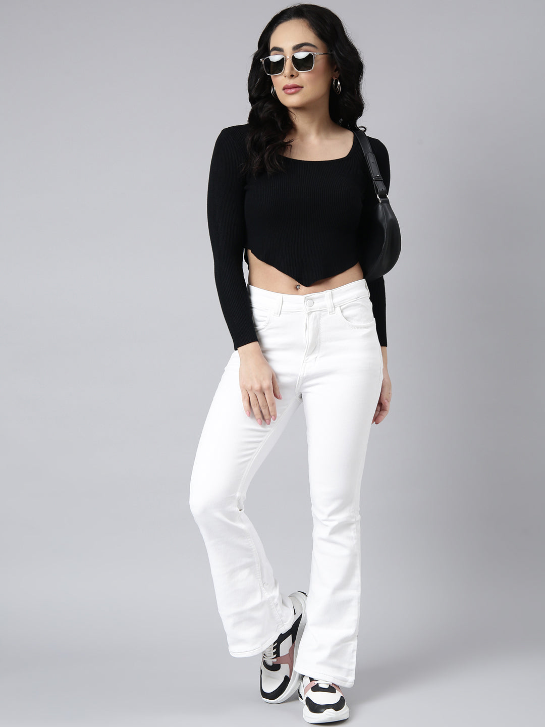 Women's Black Solid Fitted Crop Top