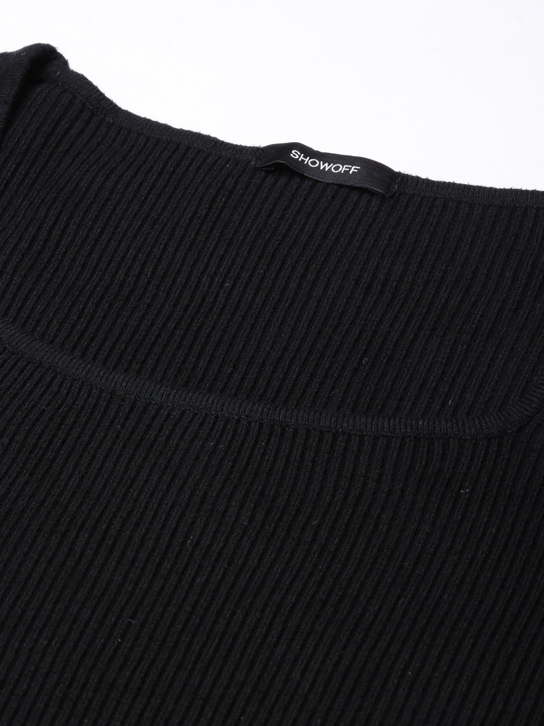 Women's Black Solid Fitted Crop Top