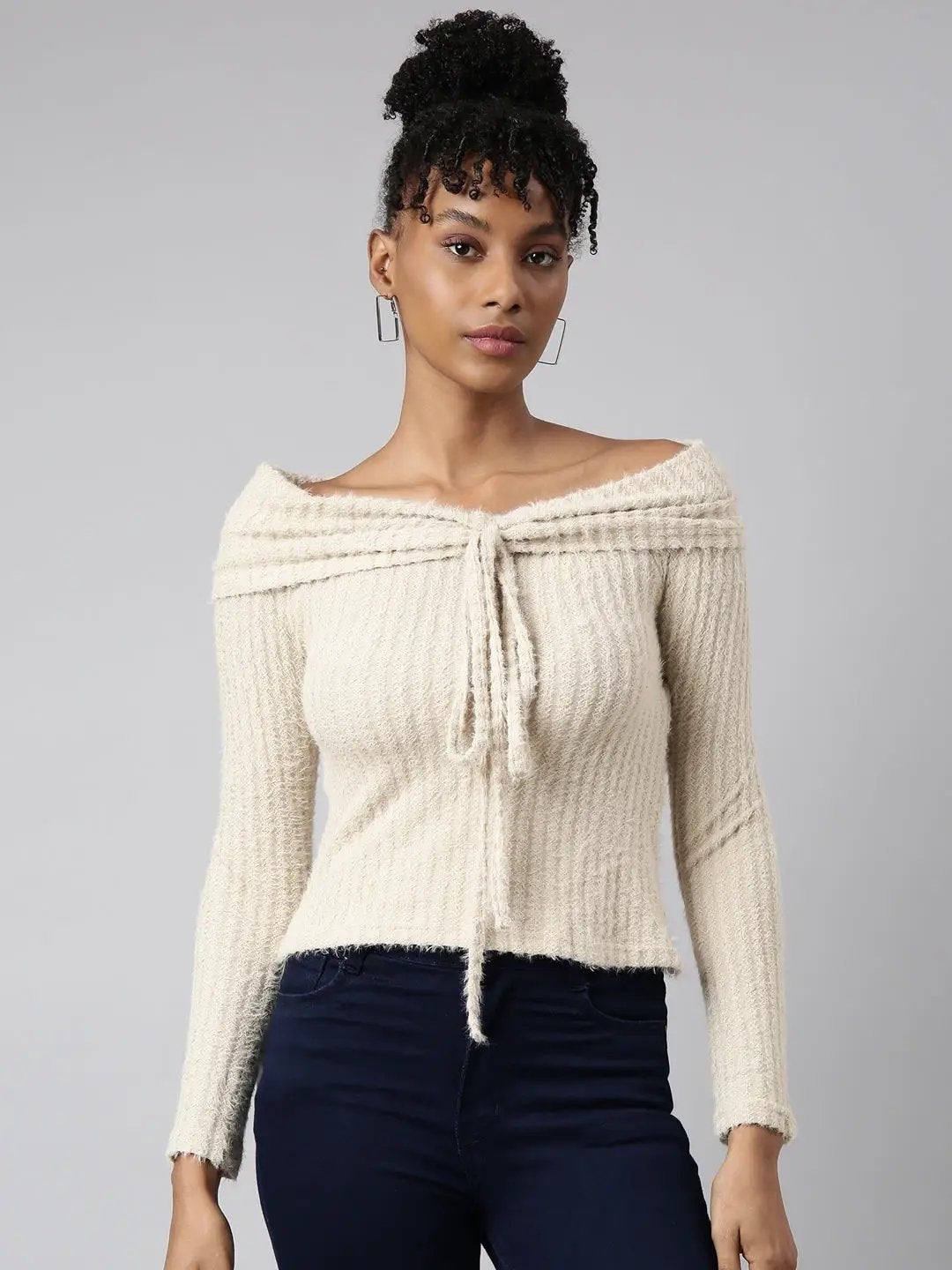 Women's Beige Self Design Fitted Top