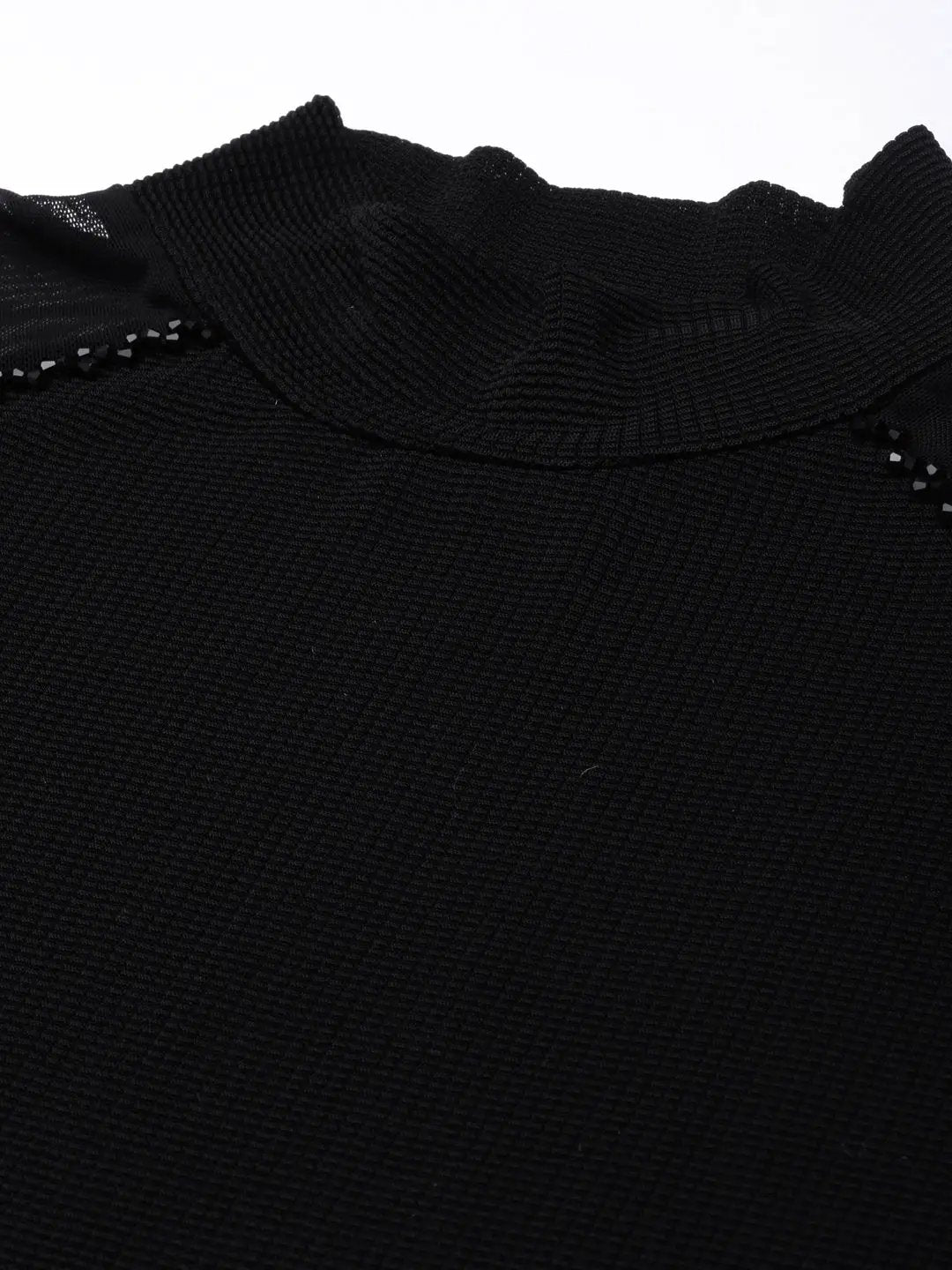 Women's Black Solid Fitted Top