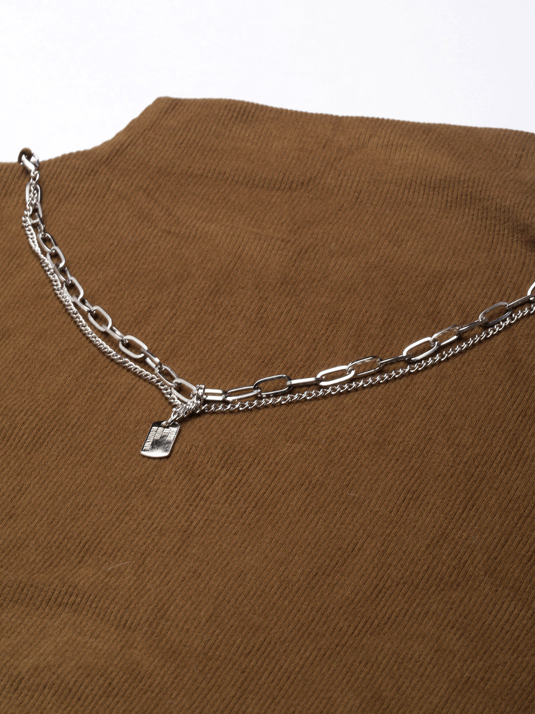 Women Solid Olive Top Comes With Chain