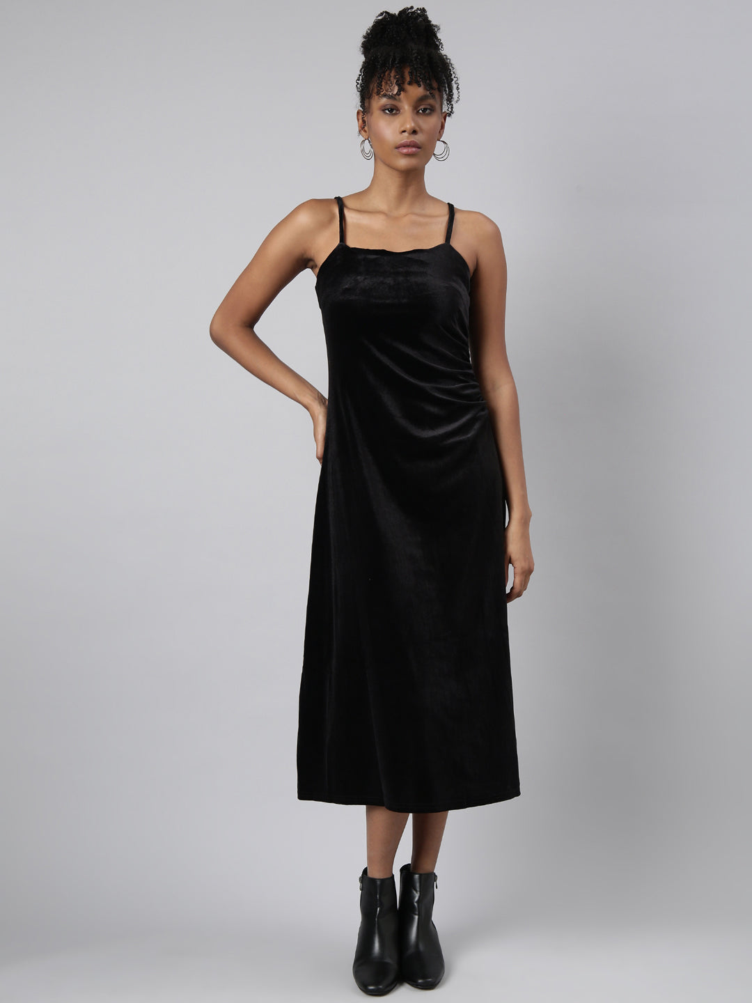 Women Black Solid A-Line Dress