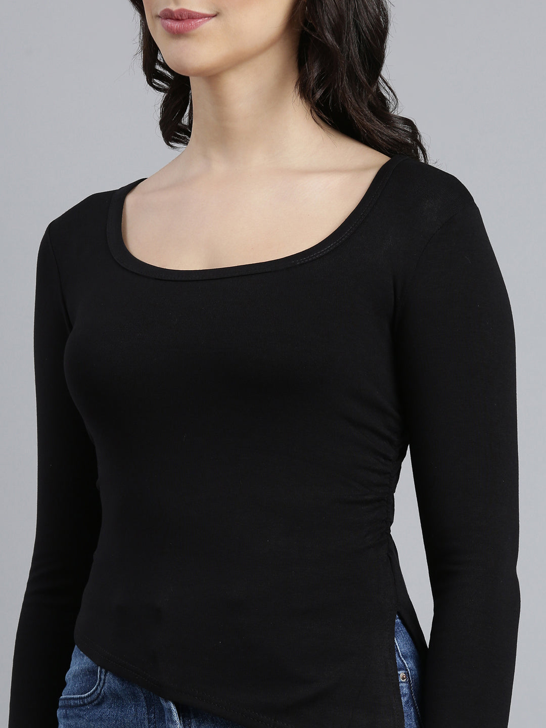 Women's Solid Black Fitted Top