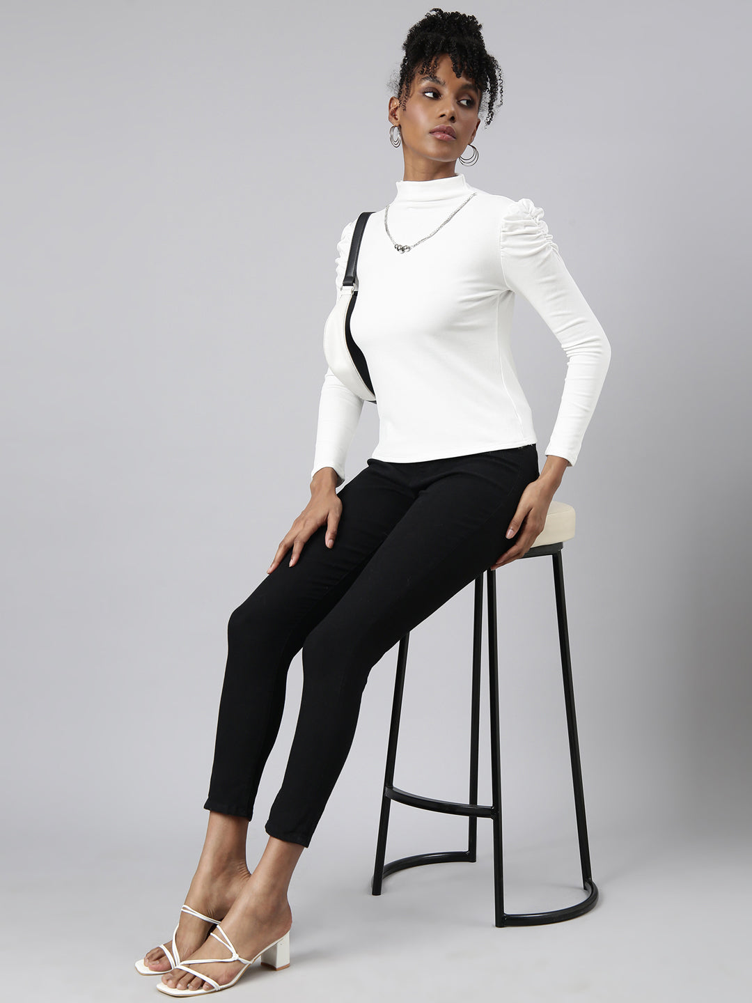 Women White Solid Top